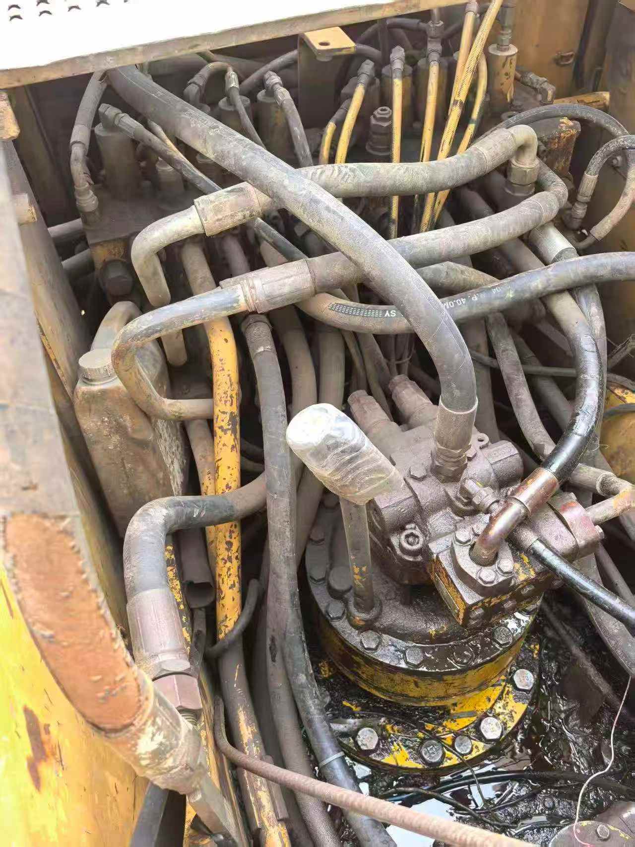 Buy Caterpillar 320C Used Excavator / 5