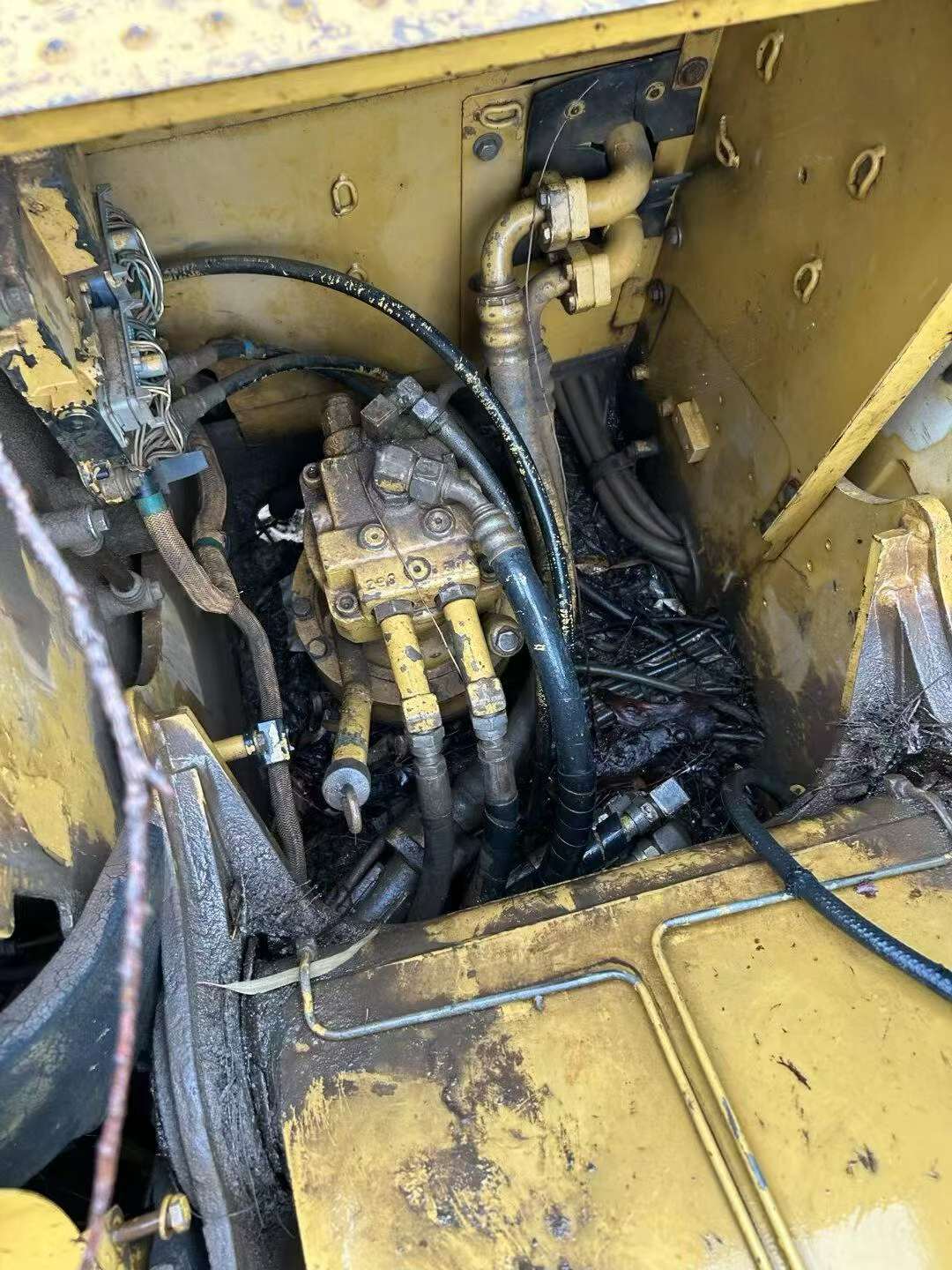 Buy Caterpillar 311D Used Excavator / 2