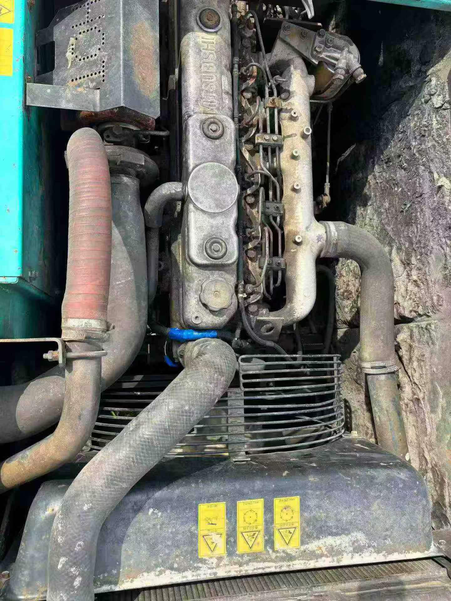 Buy Kobelco SK200-10 Used Excavator / 5