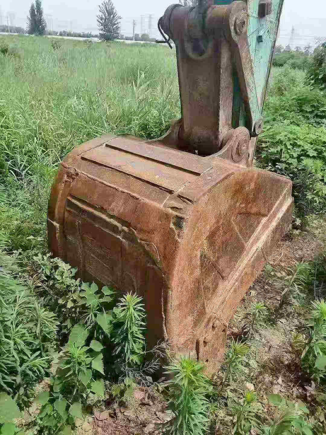 Buy Kobelco SK200 Used Excavator / 8