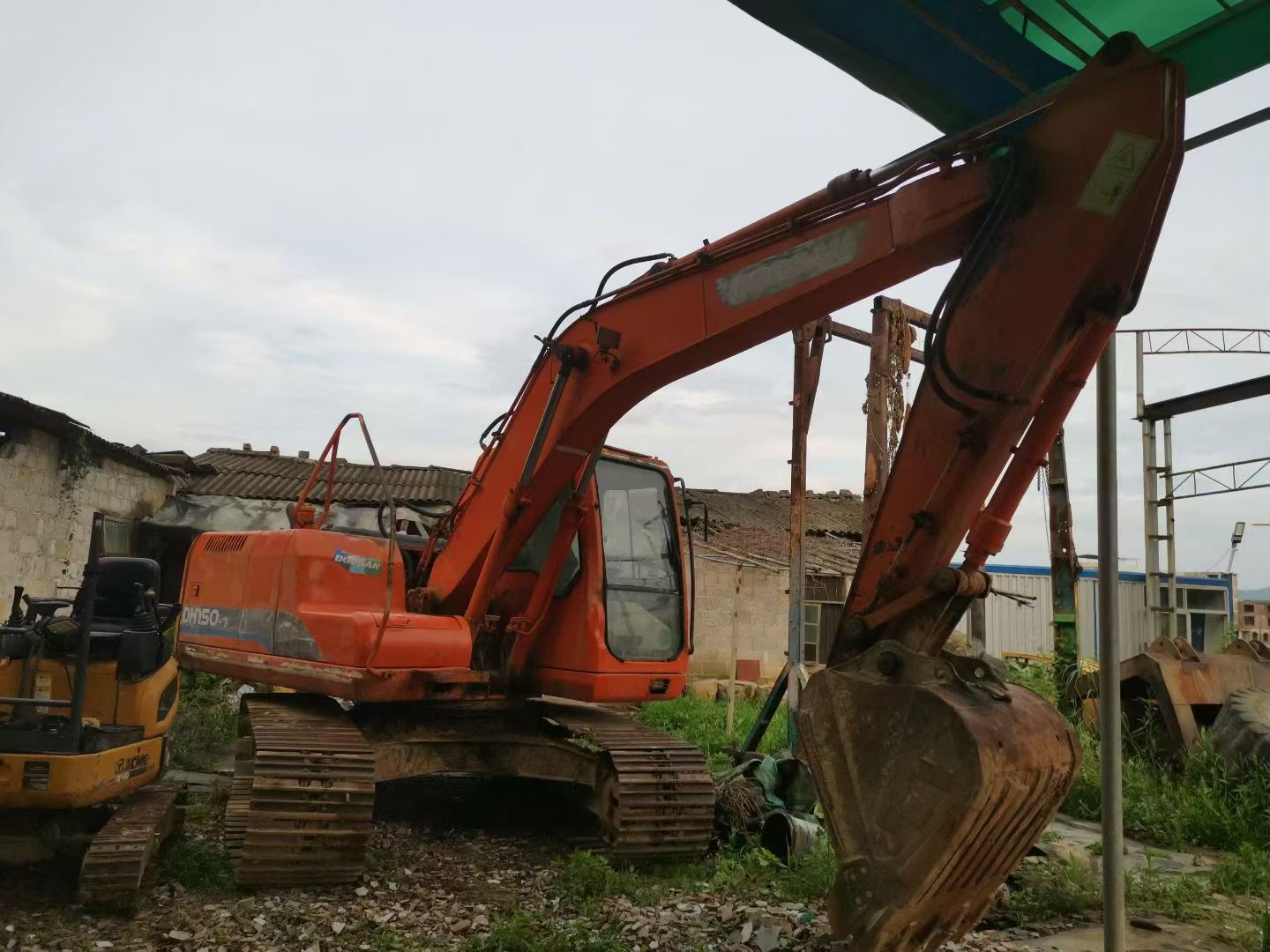 Buy Doosan DH150 Used Excavator / 2