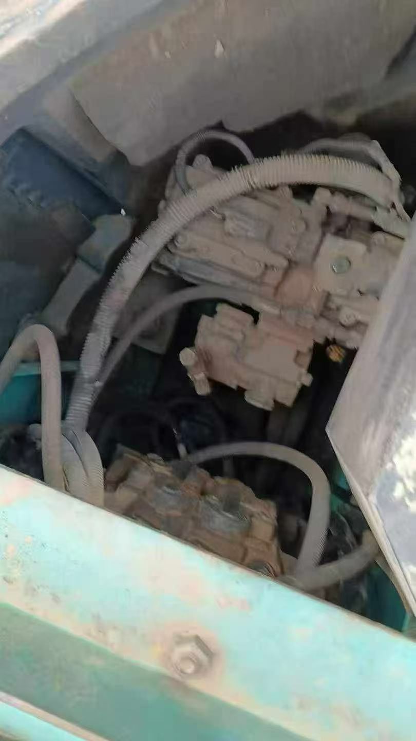Buy Kobelco SK115SR Used Excavator / 8