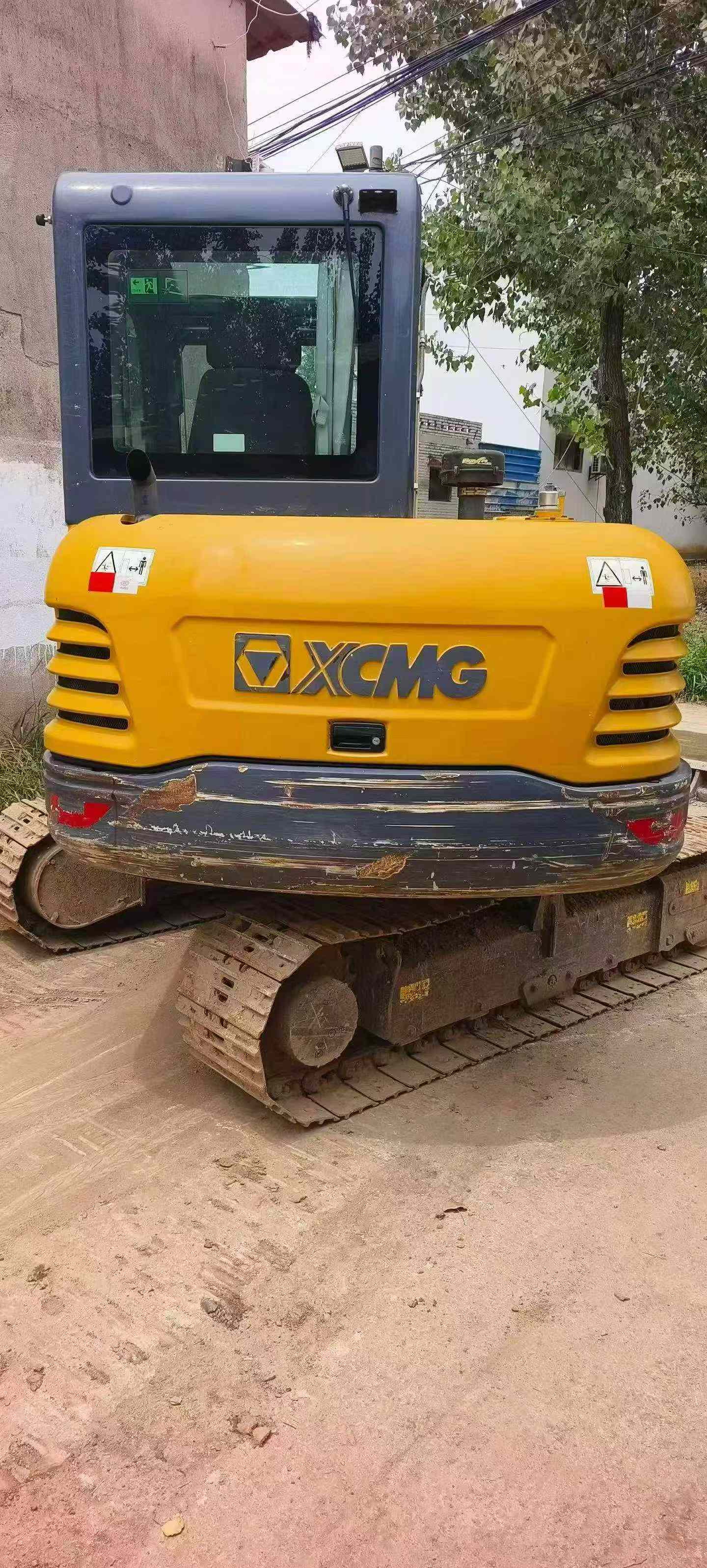 Buy XCMG LW60G Used Excavator / 5