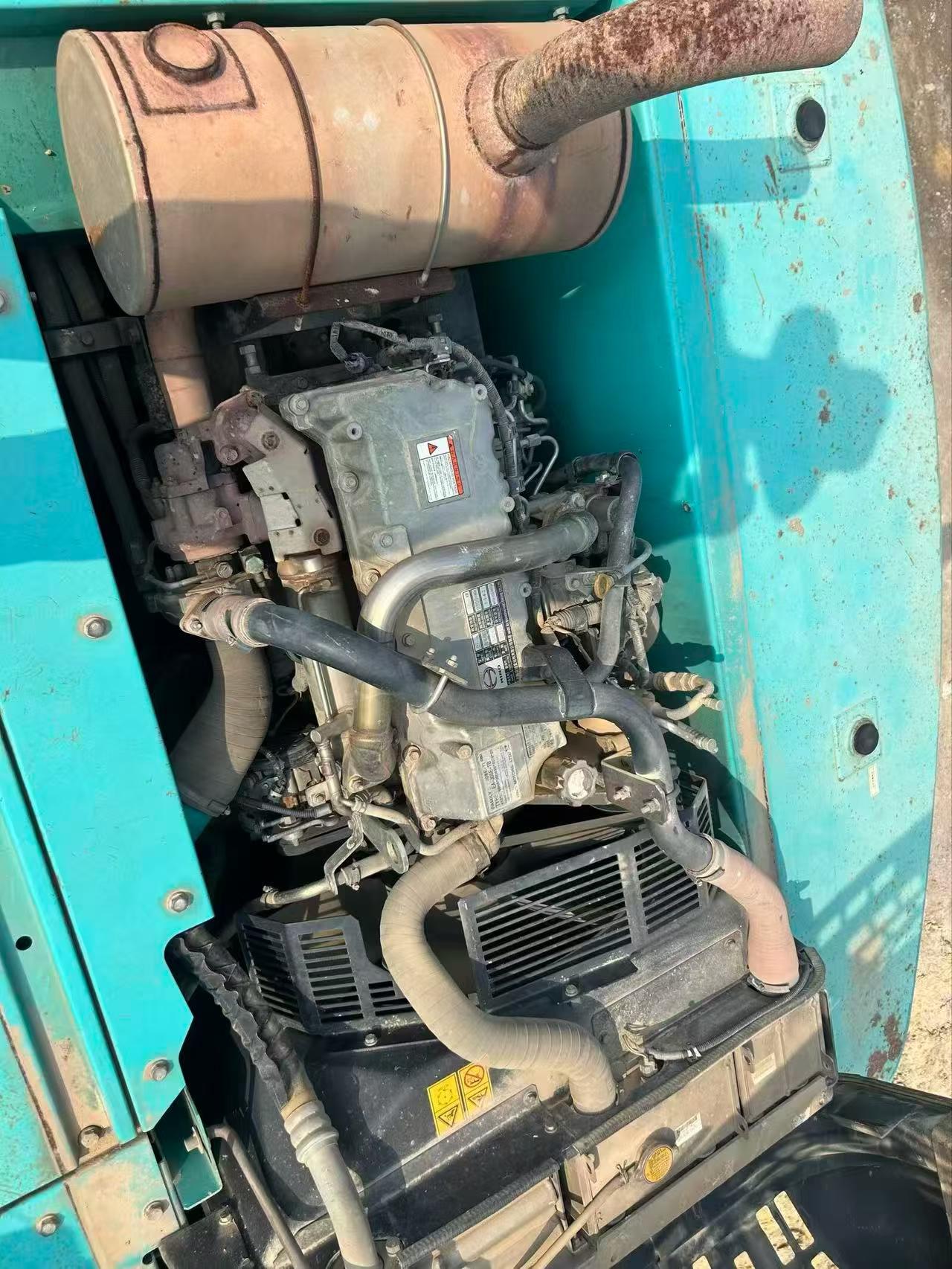 Buy Kobelco SK260 Used Excavator / 4
