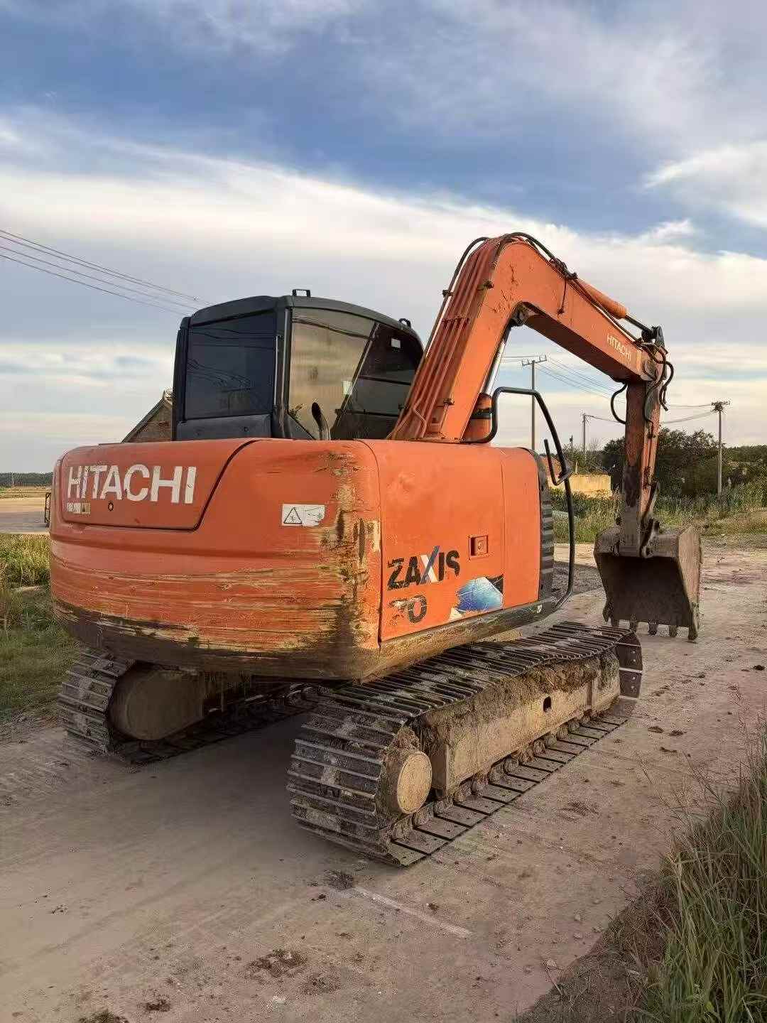 Buy Hitachi ZX70-5G Used Excavator / 2
