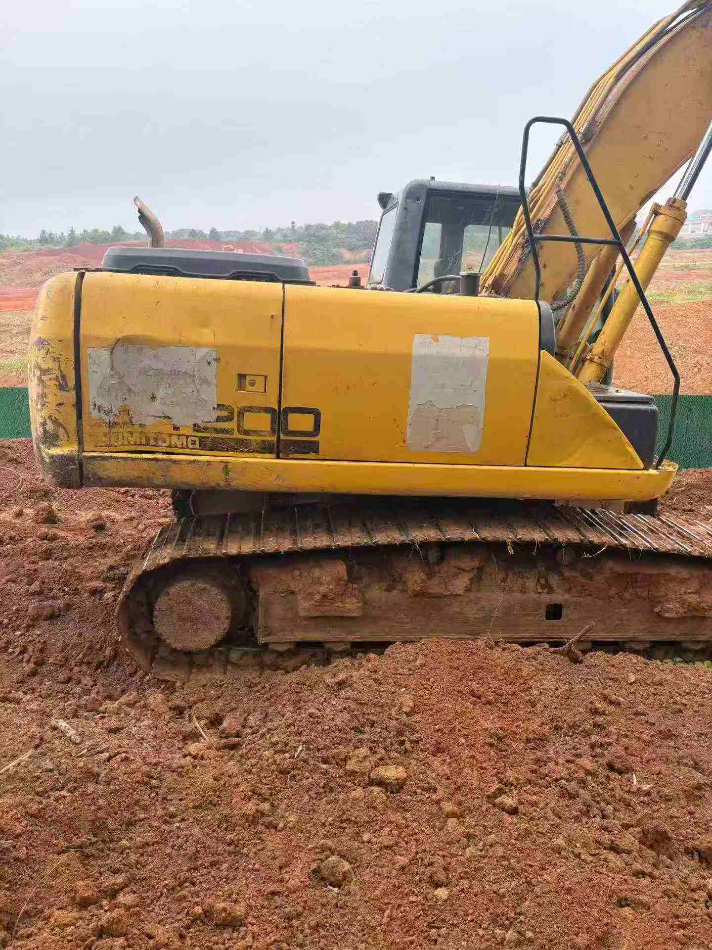Buy Sumitomo SH200 Used Excavator / 8