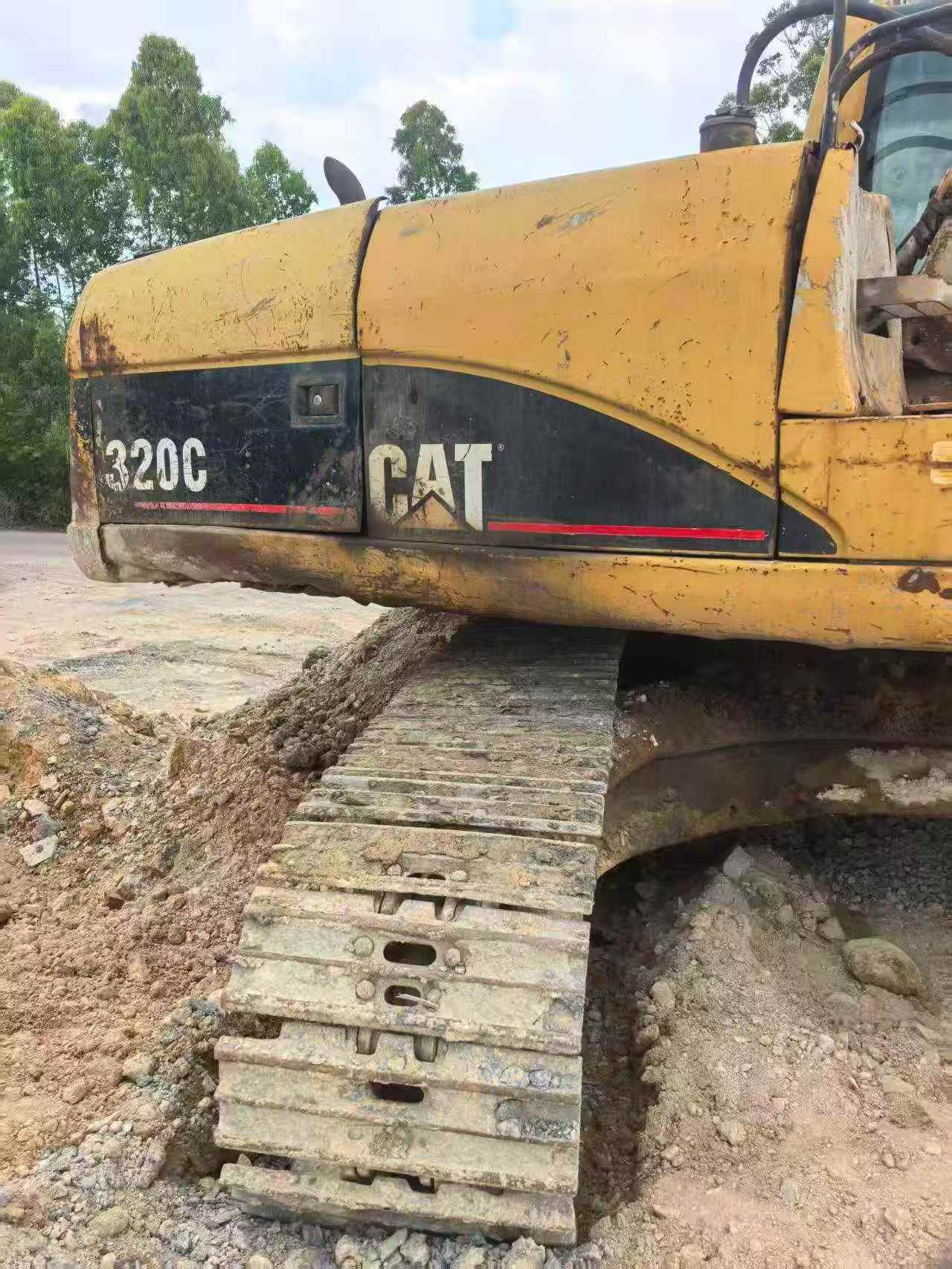 Buy Caterpillar 320C Used Excavator / 4