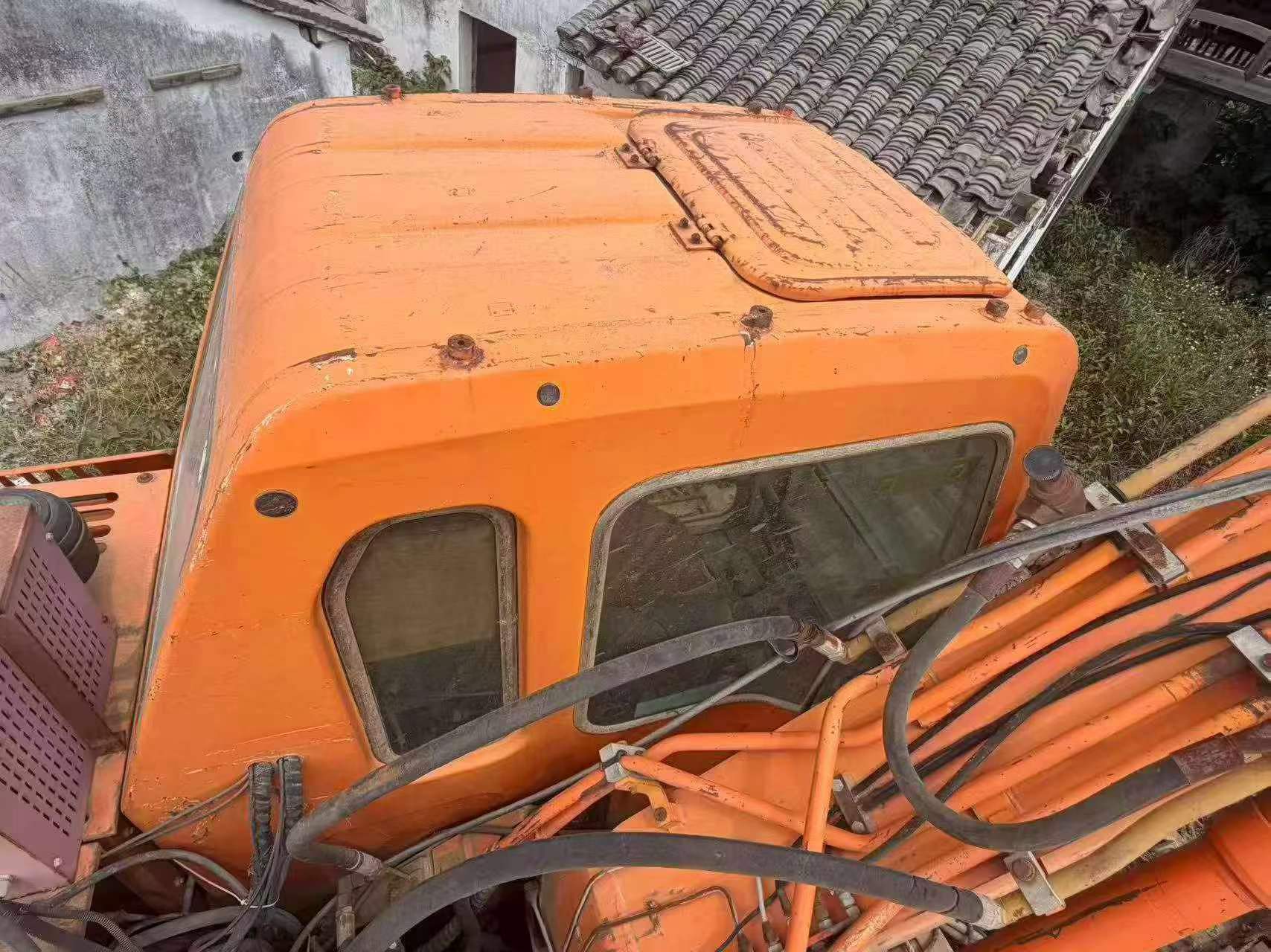 Buy Doosan DH150 Used Excavator / 6