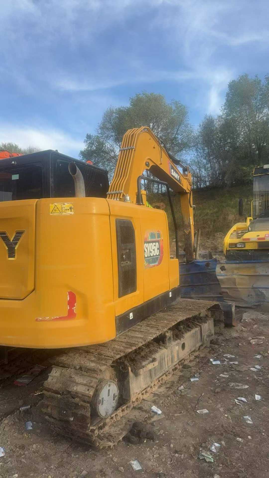 Buy Sany SY75 Used Excavator / 2