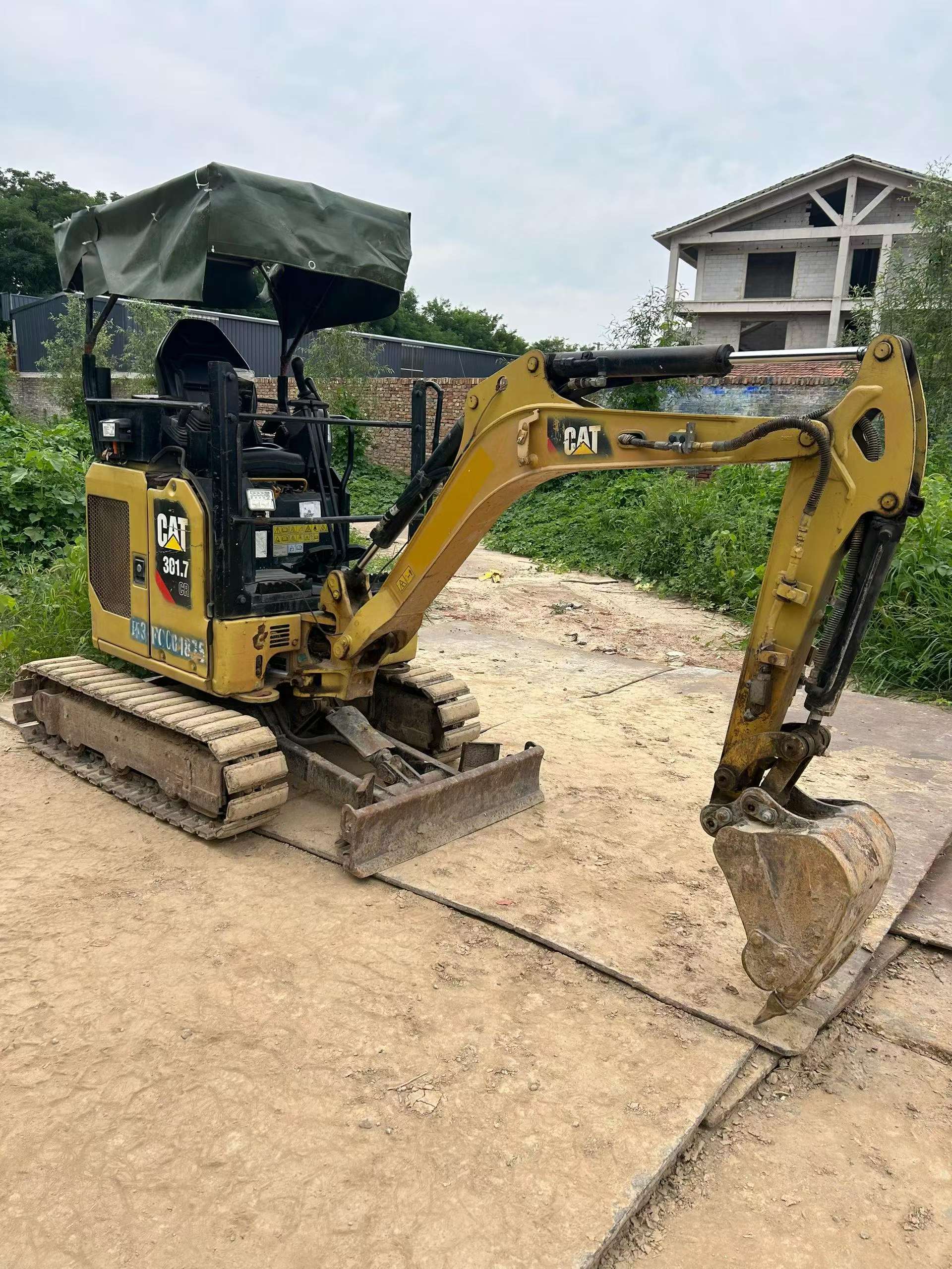 Buy Caterpillar 301.4C Used Excavator / 7