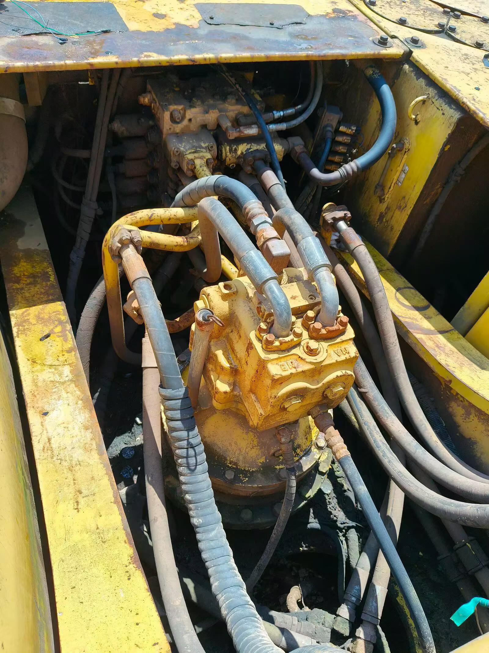 Buy Komatsu PC350-7 Used Excavator / 4