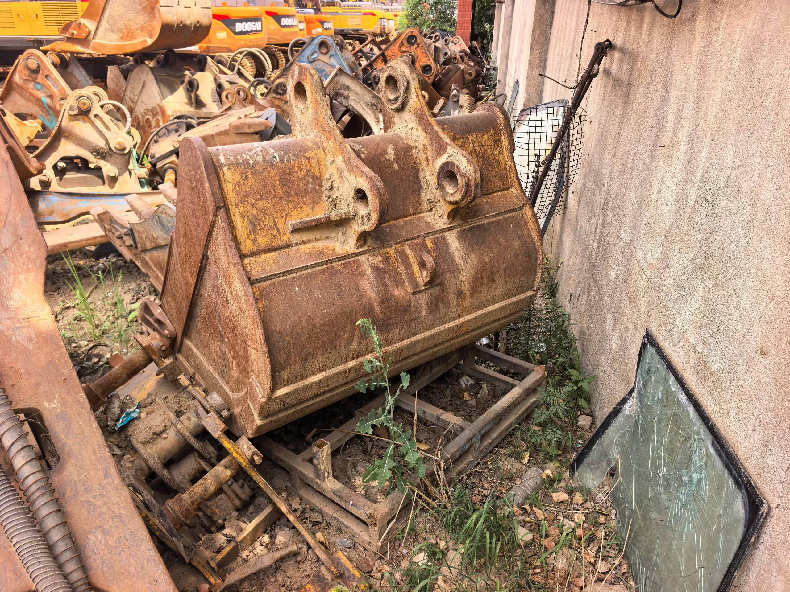 Buy Caterpillar 320A Used Excavator / 5