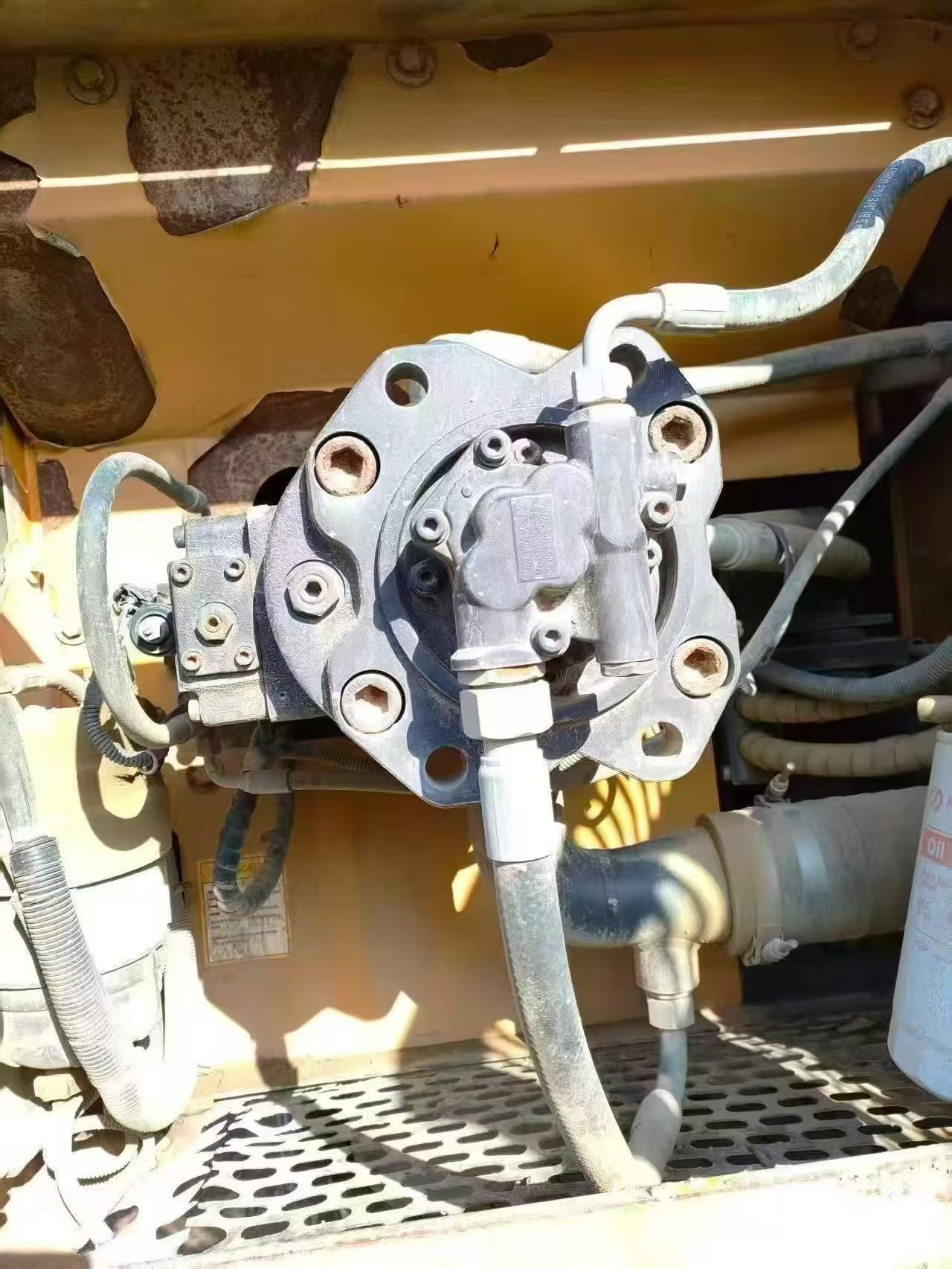 Buy Sany SY215C-8 Used Excavator / 8