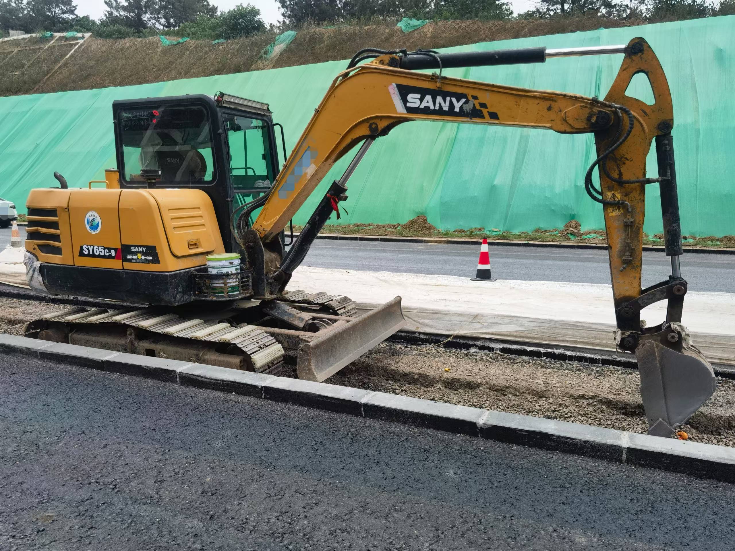 Buy Sany SY55 Used Excavator / 2