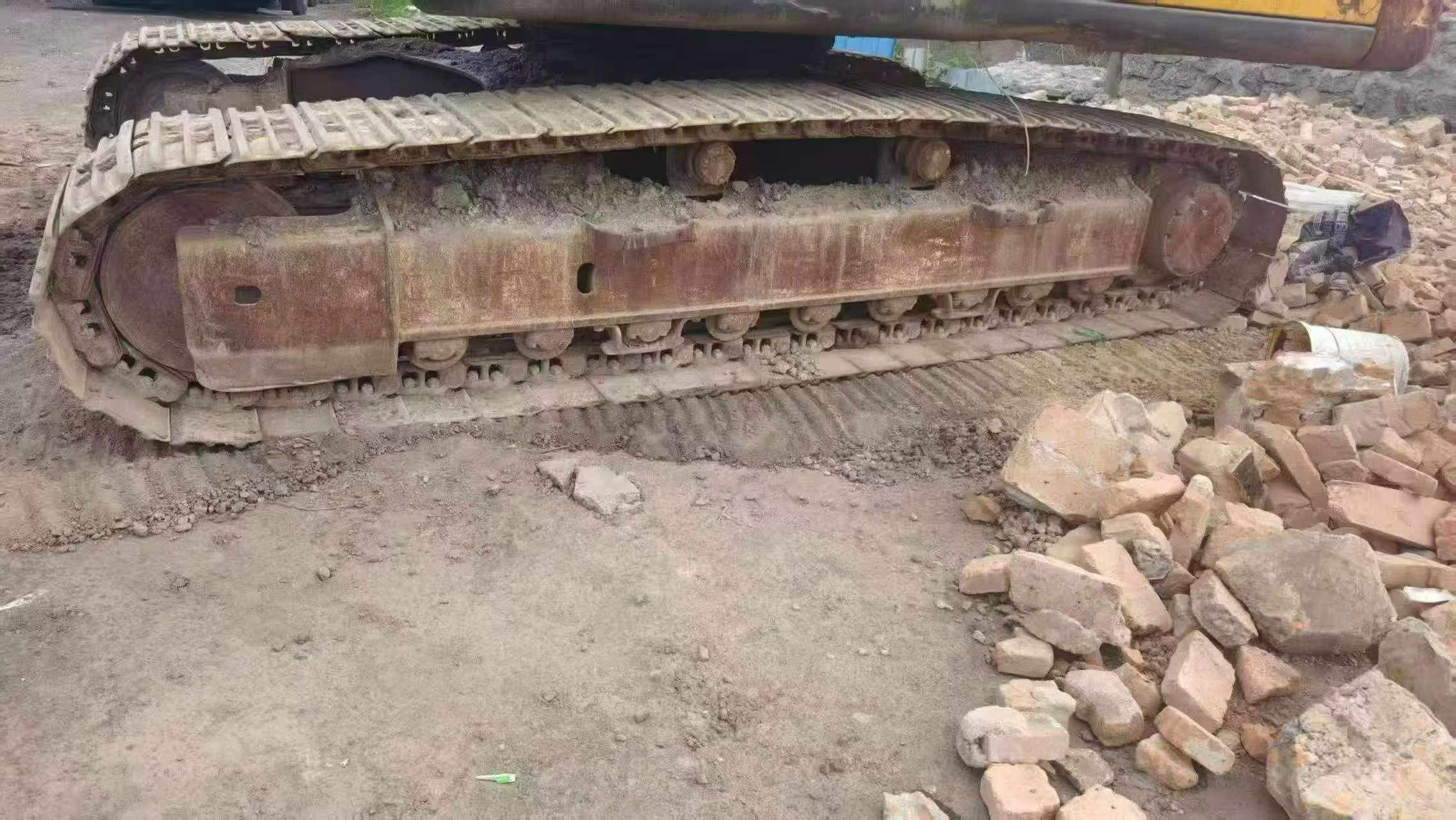 Buy Sany SY235C Used Excavator / 4