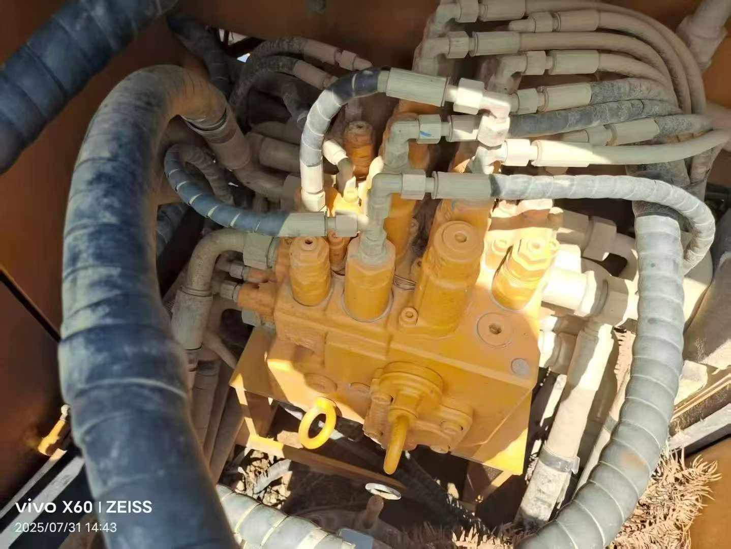 Buy Sany SY135 Used Excavator / 7