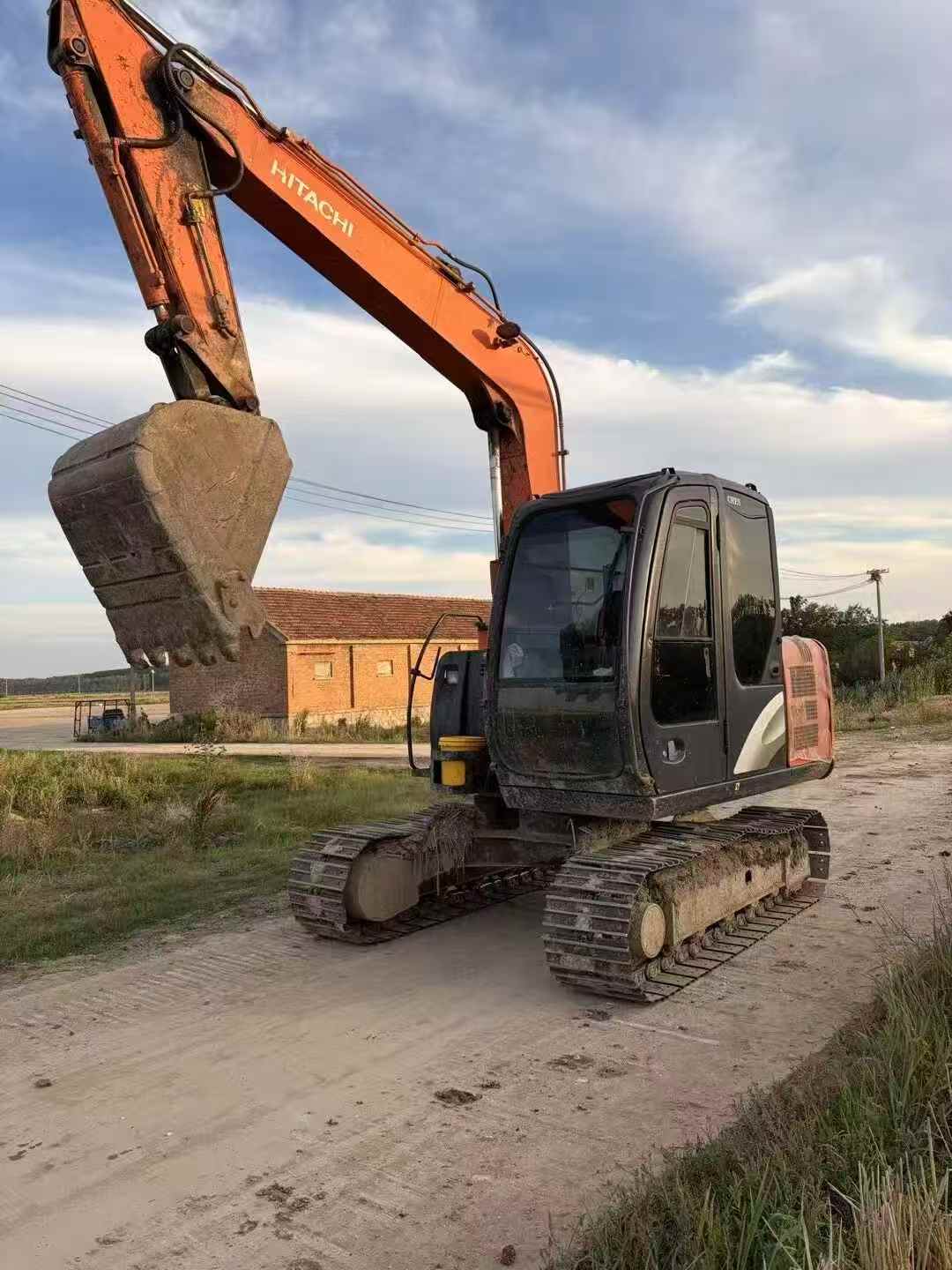 Buy Hitachi ZX70-5G Used Excavator / 3