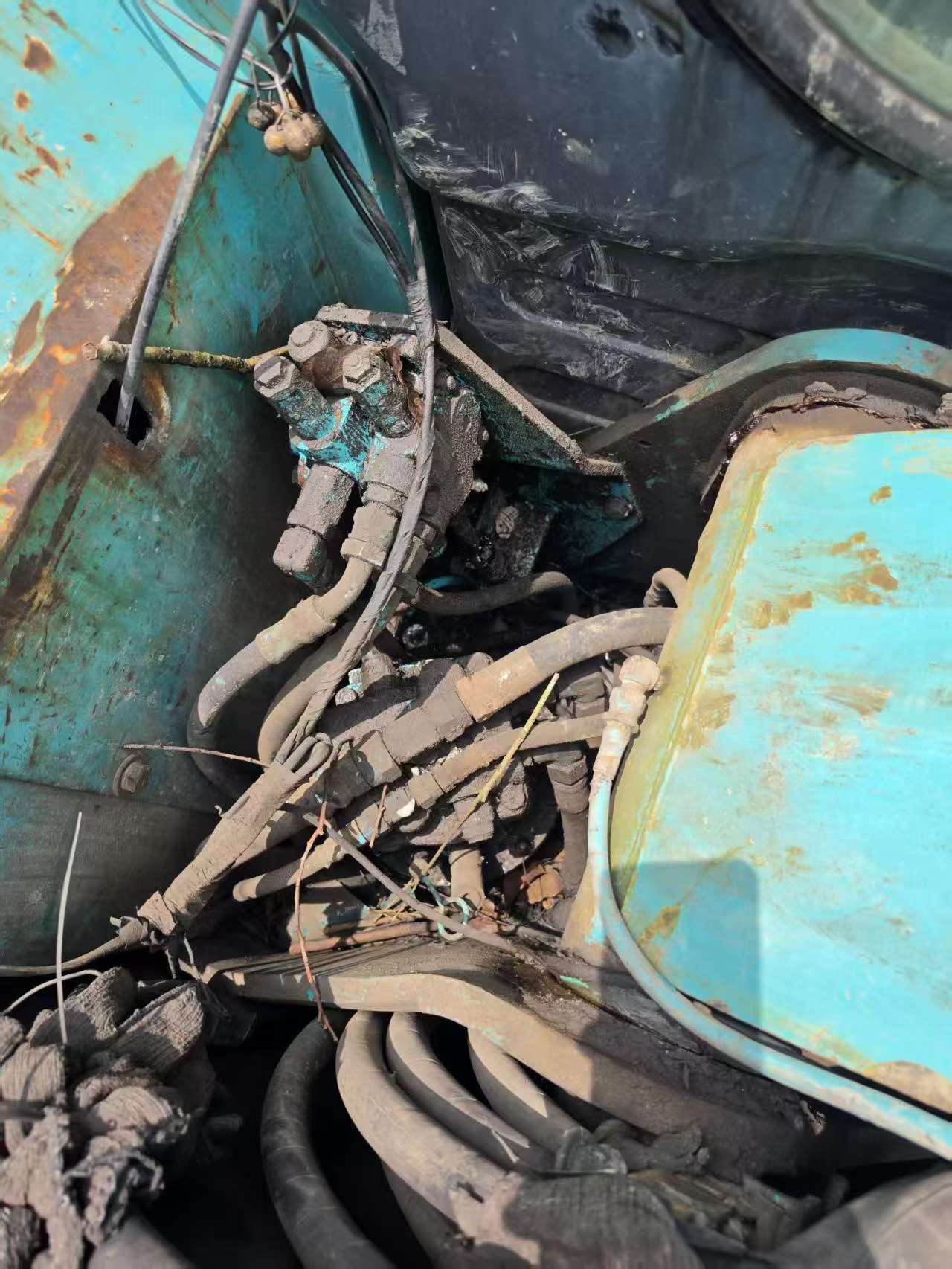 Buy Kobelco SK70 Used Excavator / 3