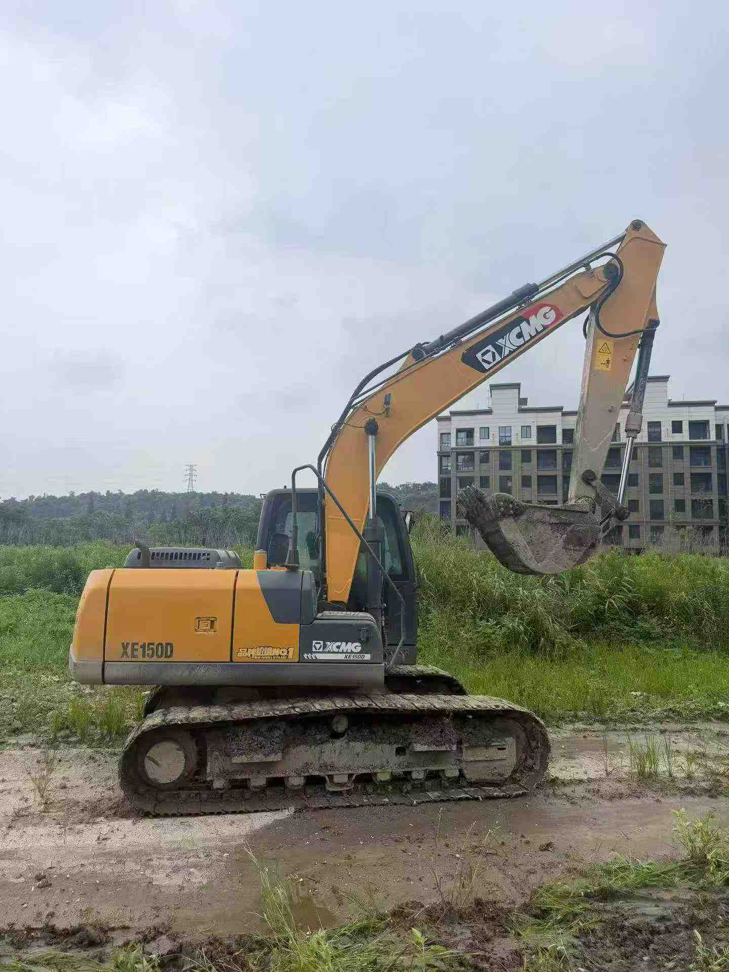 Buy XCMG LW150FV Used Excavator / 3