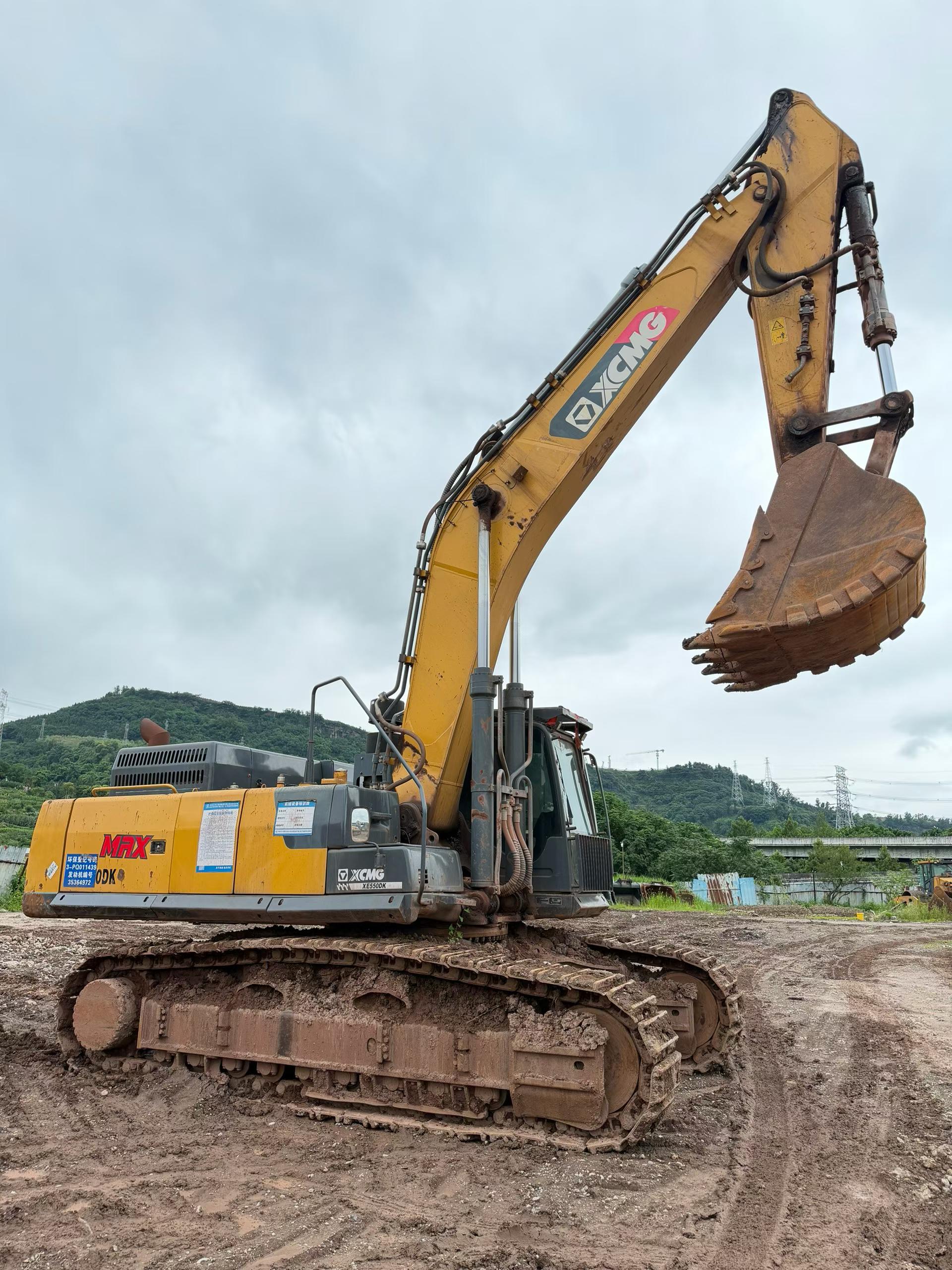 Buy XCMG XE490DK Used Excavator / 4