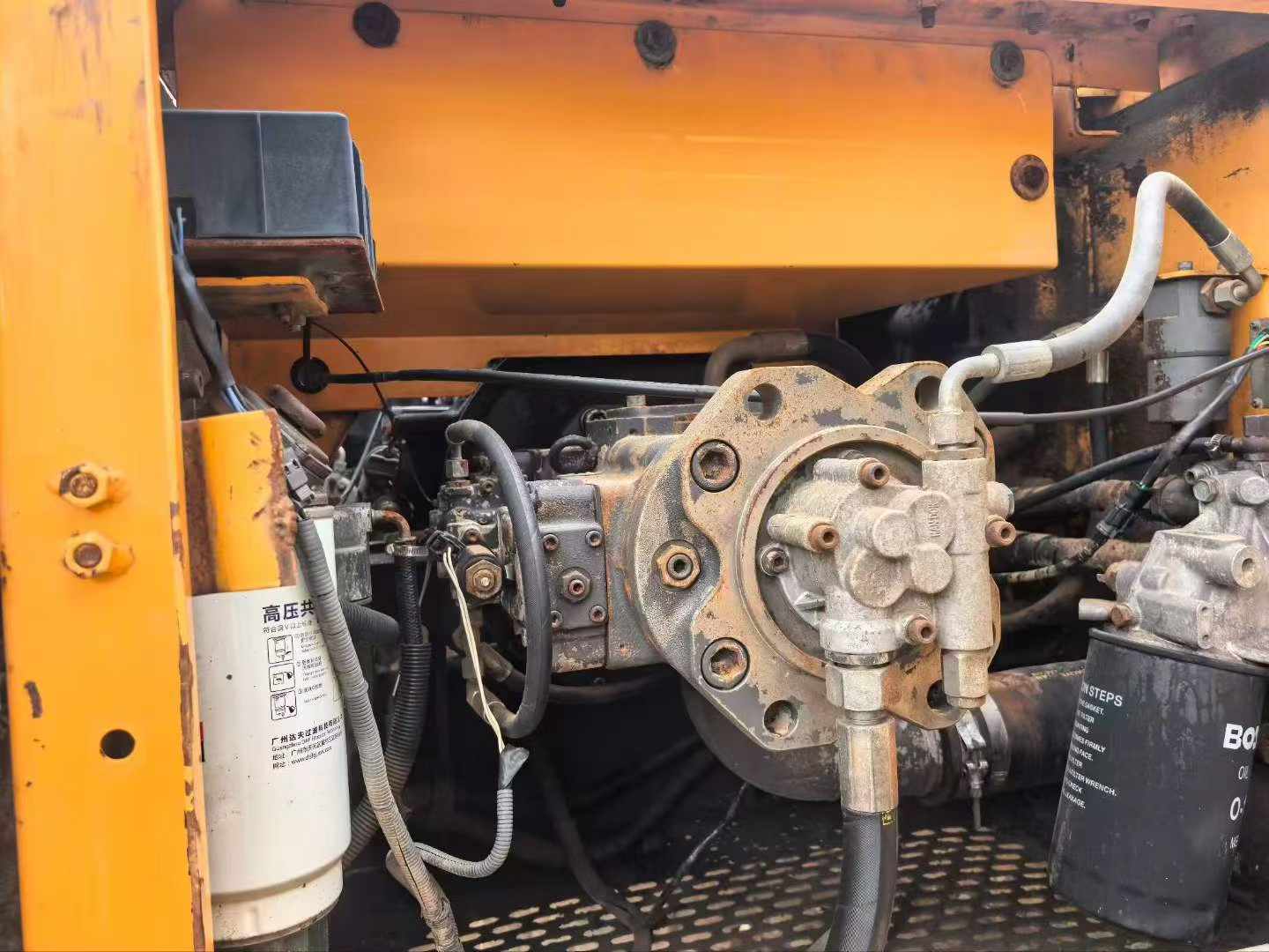Buy Sany SY205C Used Excavator / 3