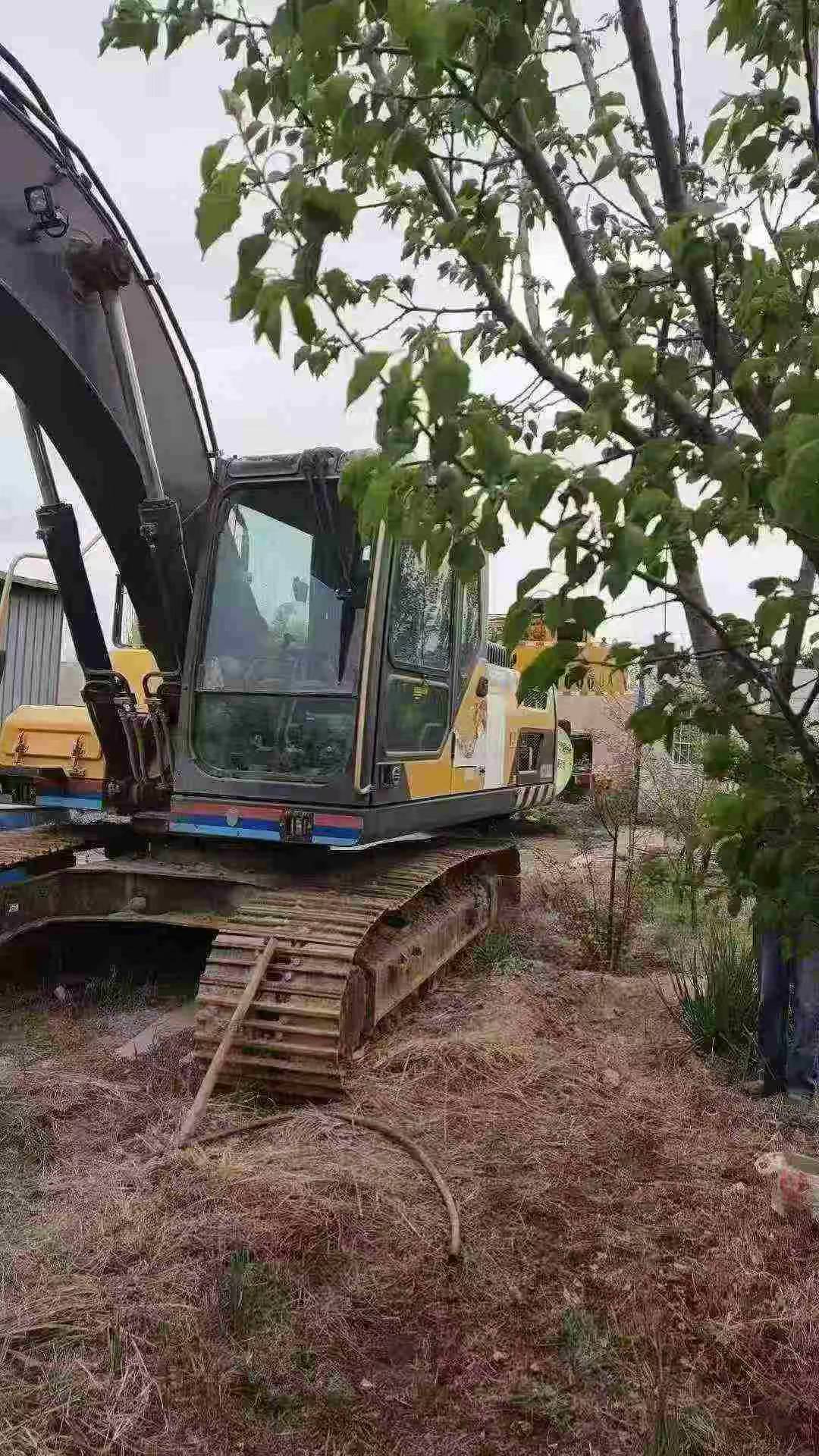 Buy Volvo EC210B Used Excavator / 4