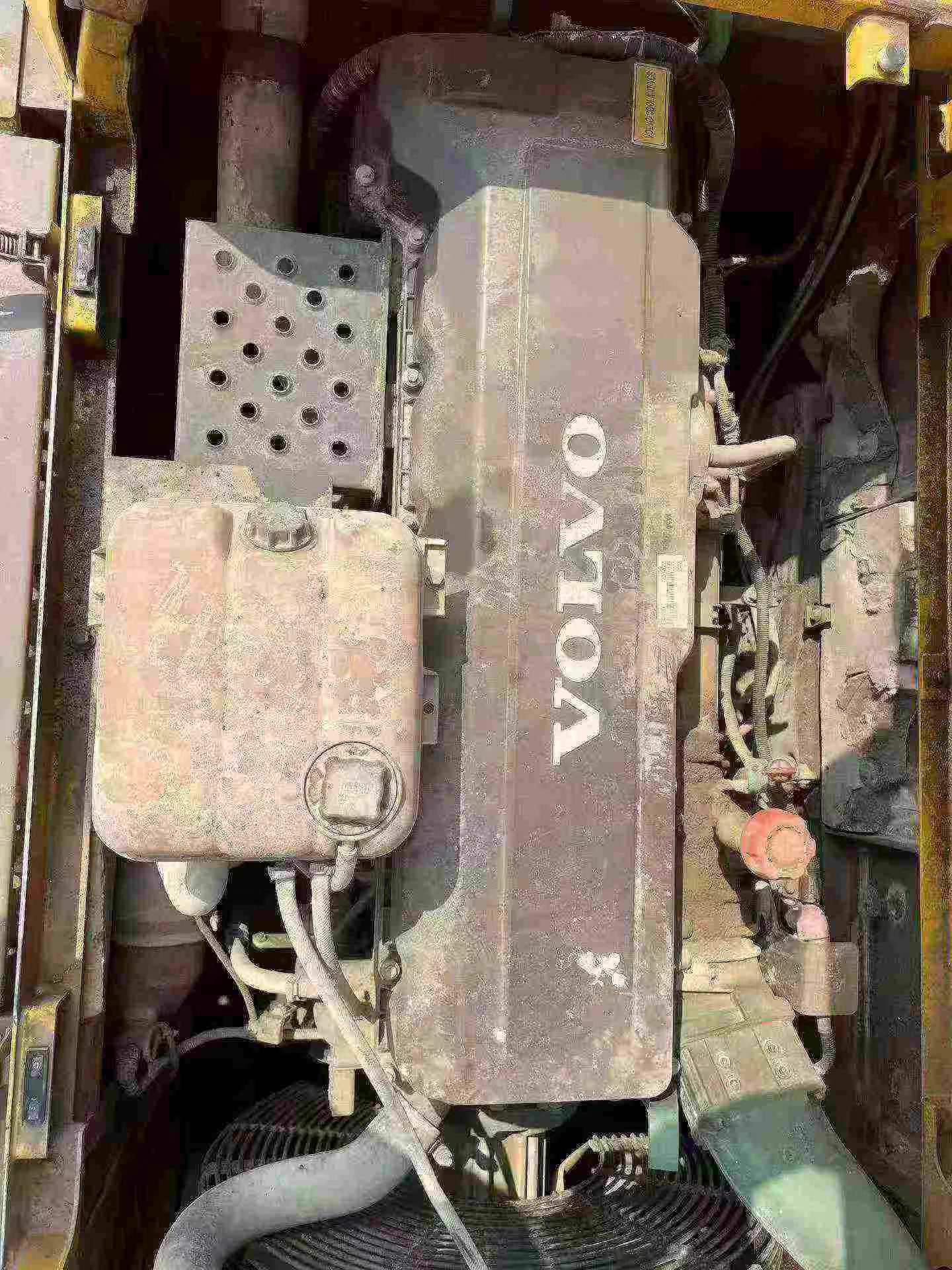 Buy Volvo EC380DL Used Excavator / 7