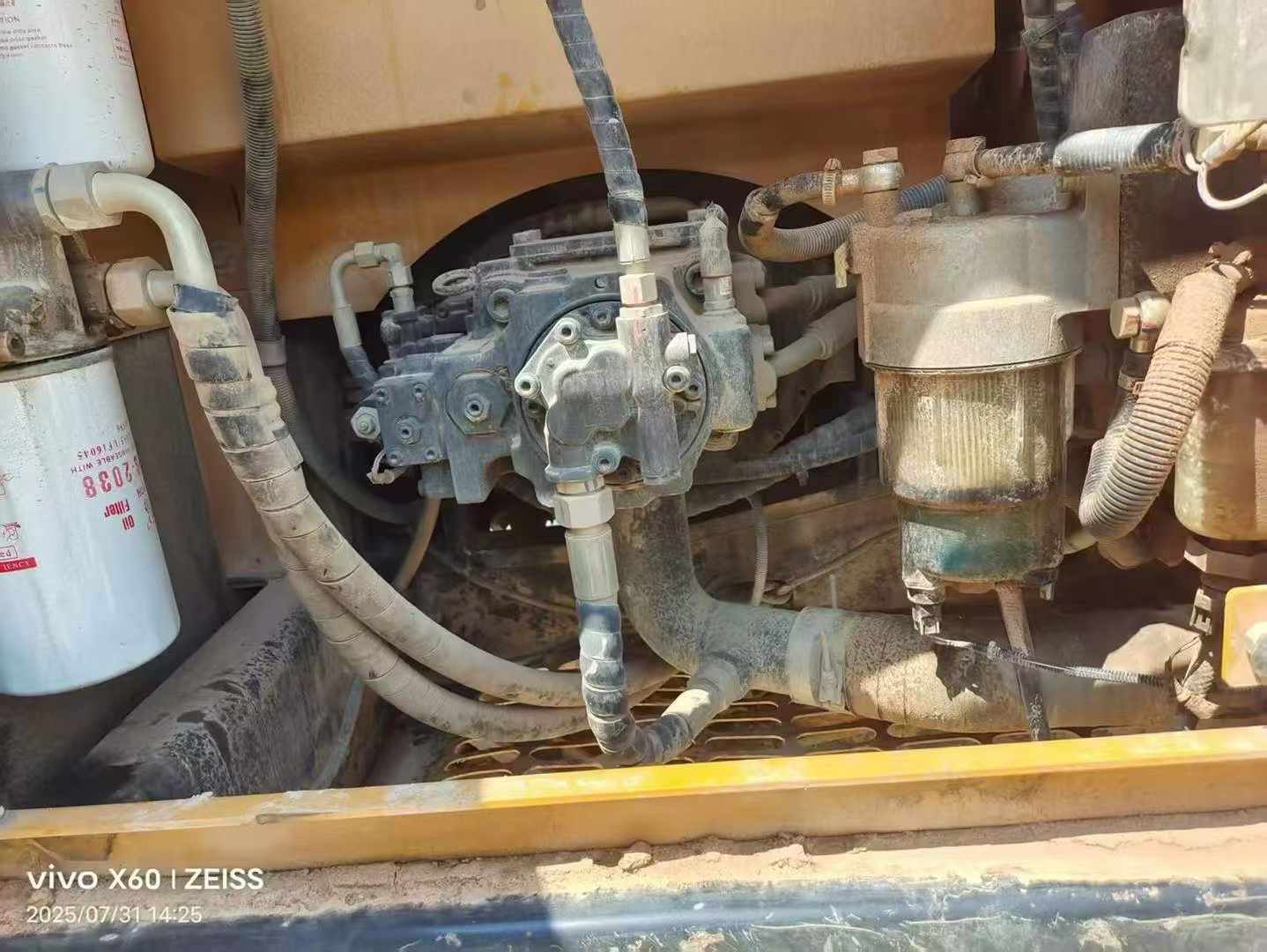 Buy Sany SY135 Used Excavator / 4