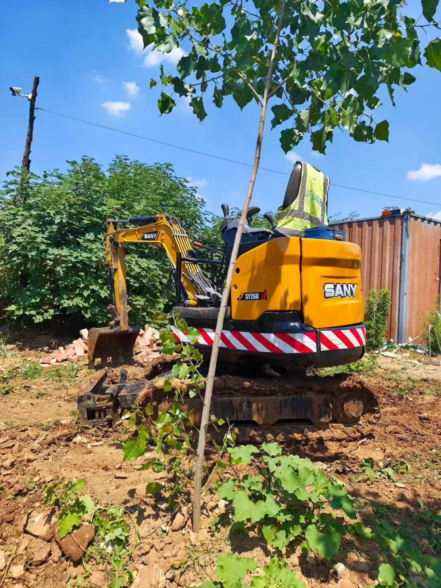 Buy Sany SY16C Used Excavator / 3