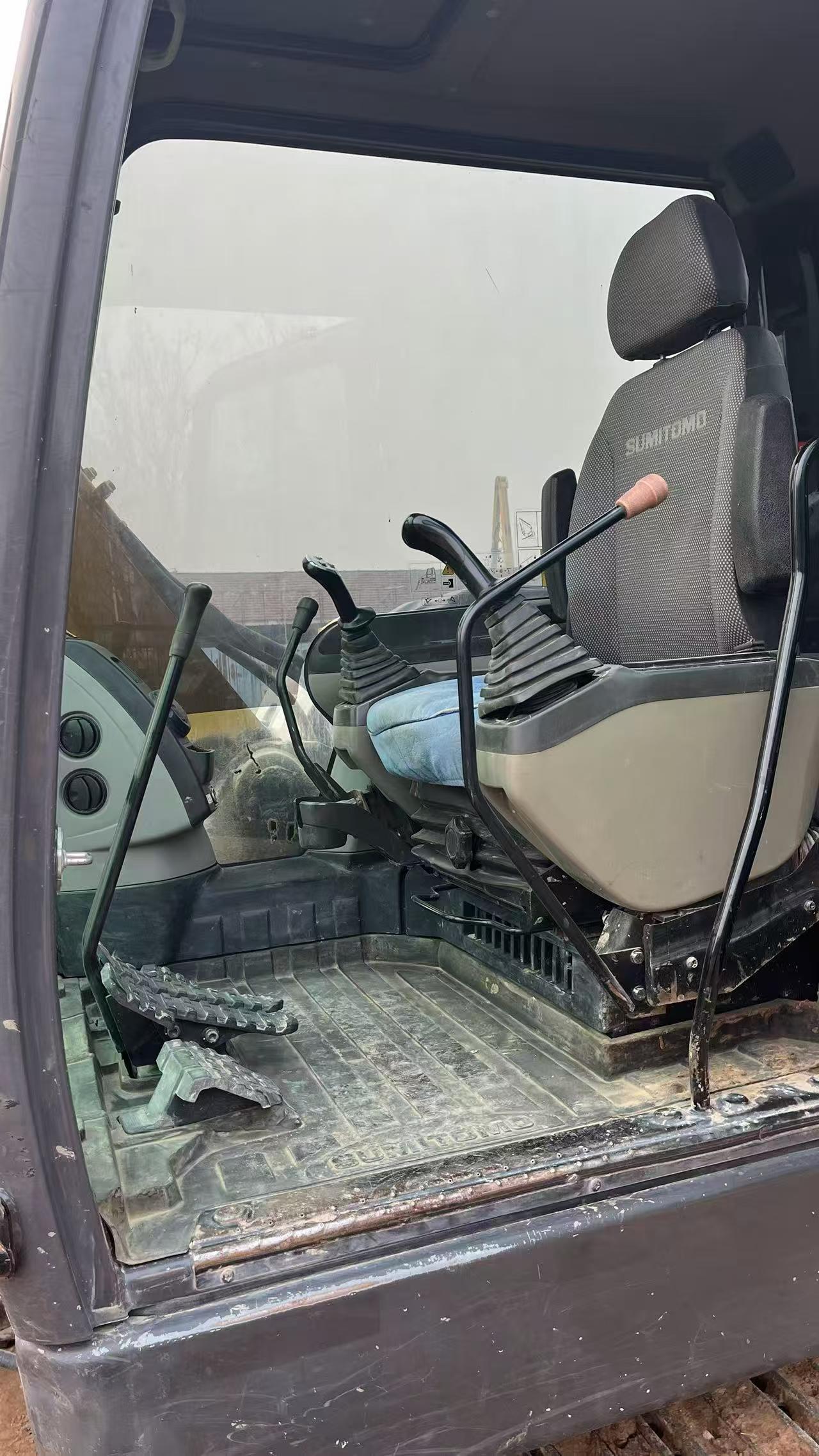 Buy Sumitomo SH80-6 Used Excavator / 3