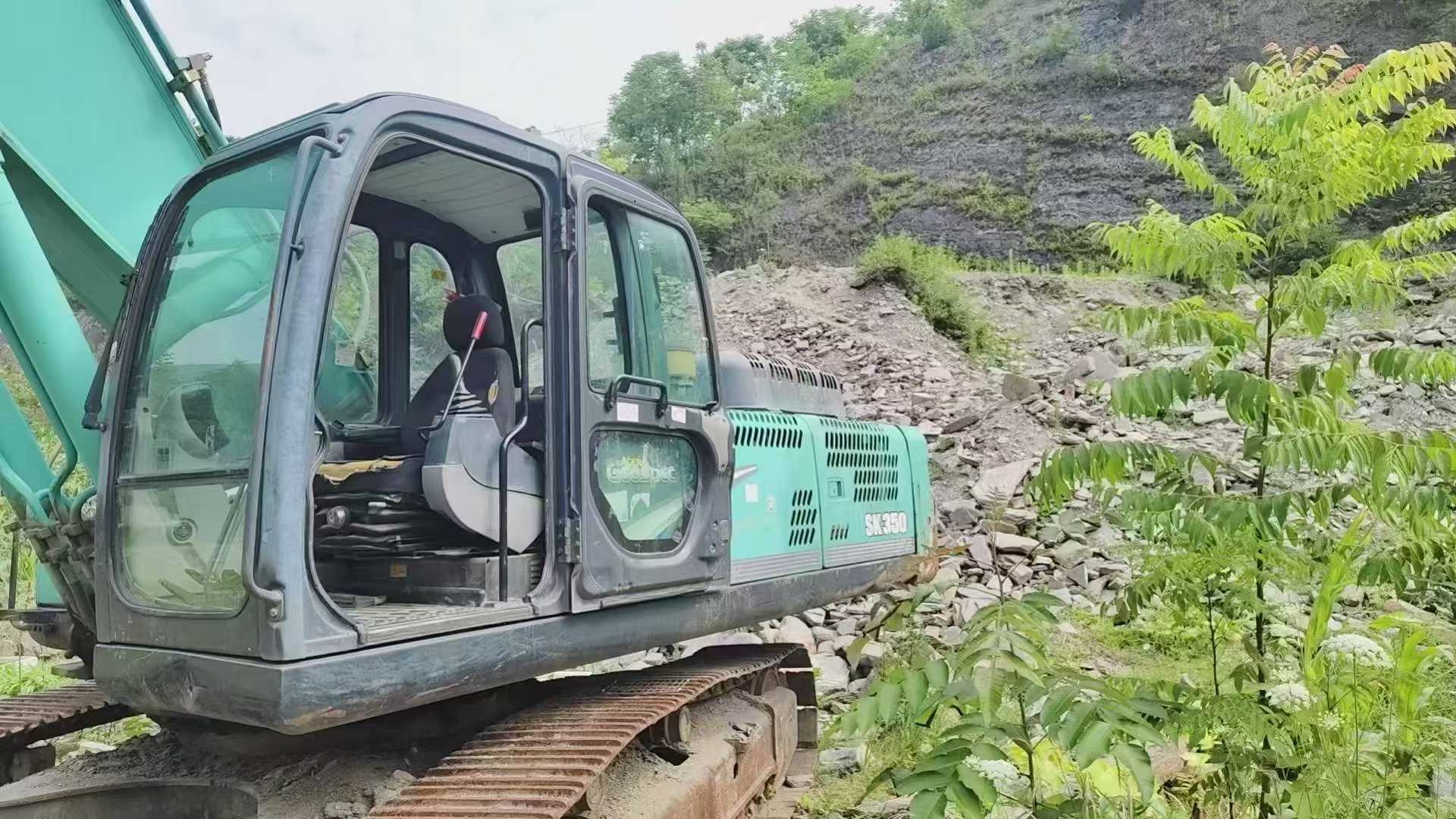 Buy Kobelco SK350-8 Used Excavator / 2