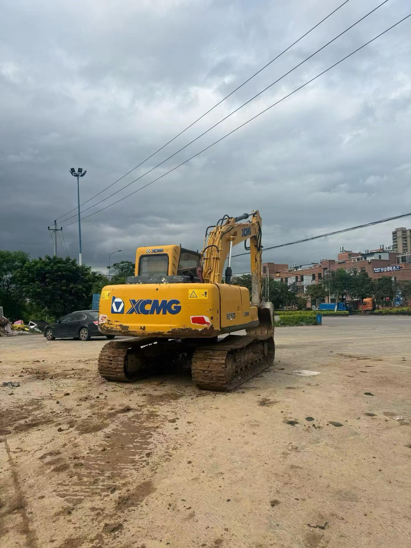 Buy XCMG XE150 Used Excavator / 2