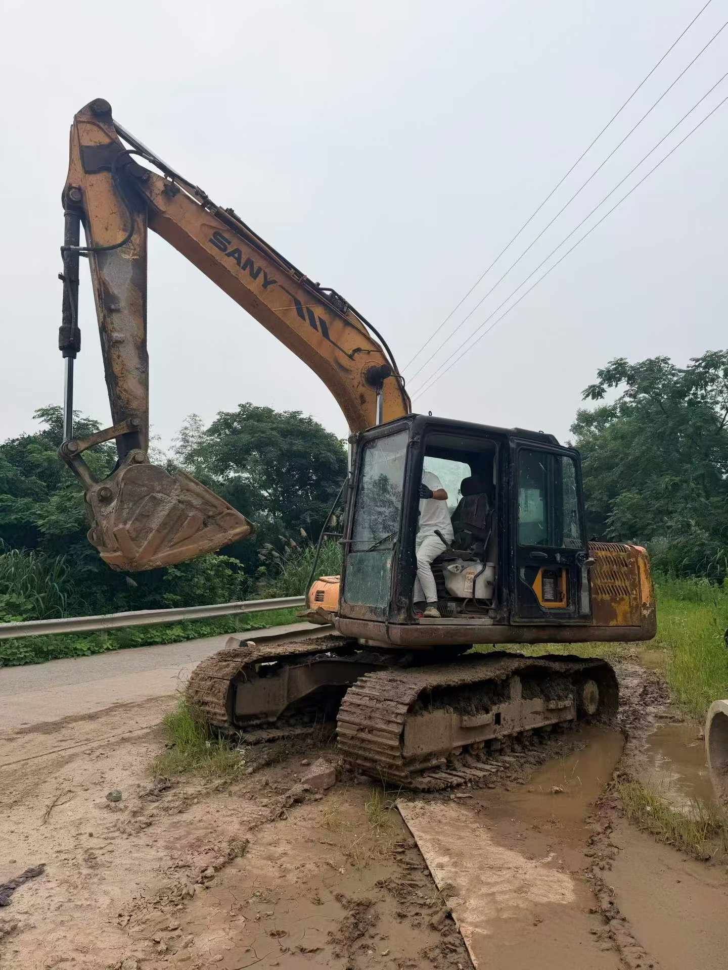 Buy Sany SY115C Used Excavator / 6
