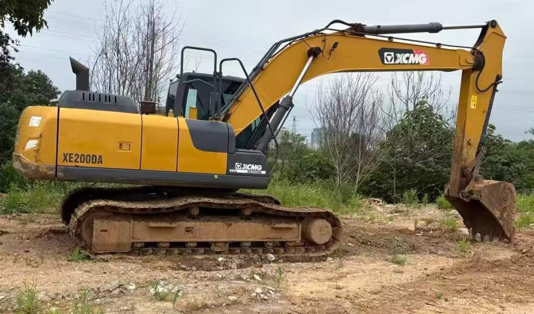 Buy XCMG XE200 Used Excavator / 3
