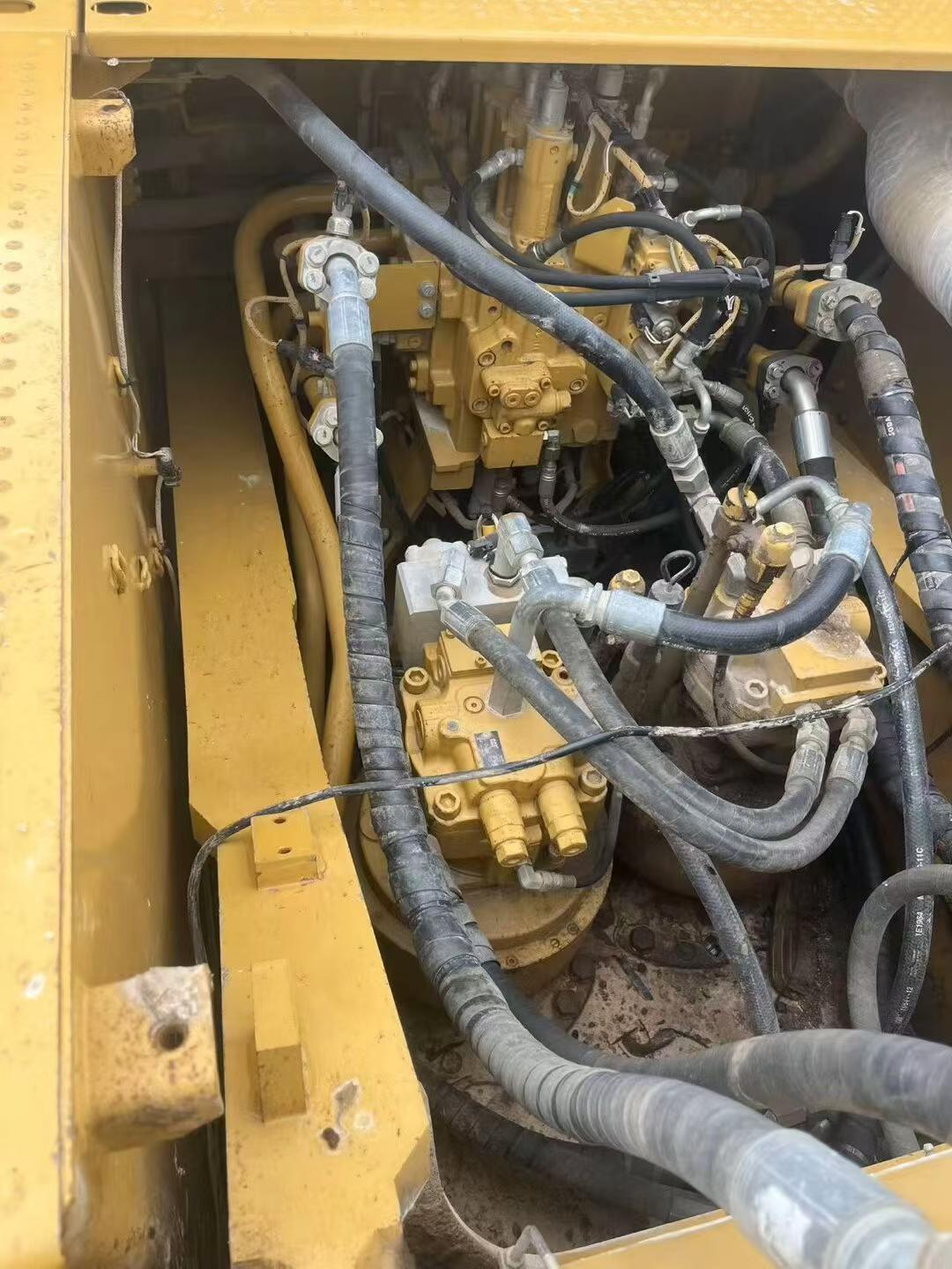 Buy Caterpillar 349E Used Excavator / 2