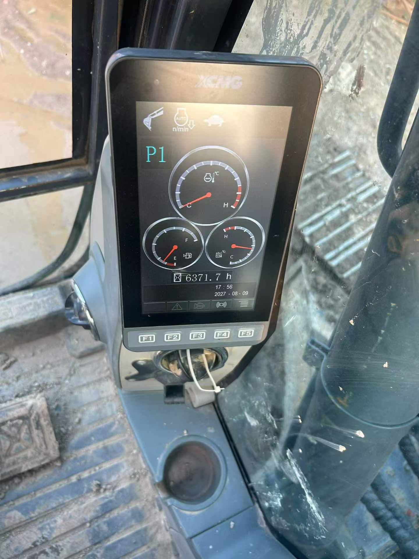 Buy XCMG XE205DA Used Excavator / 9