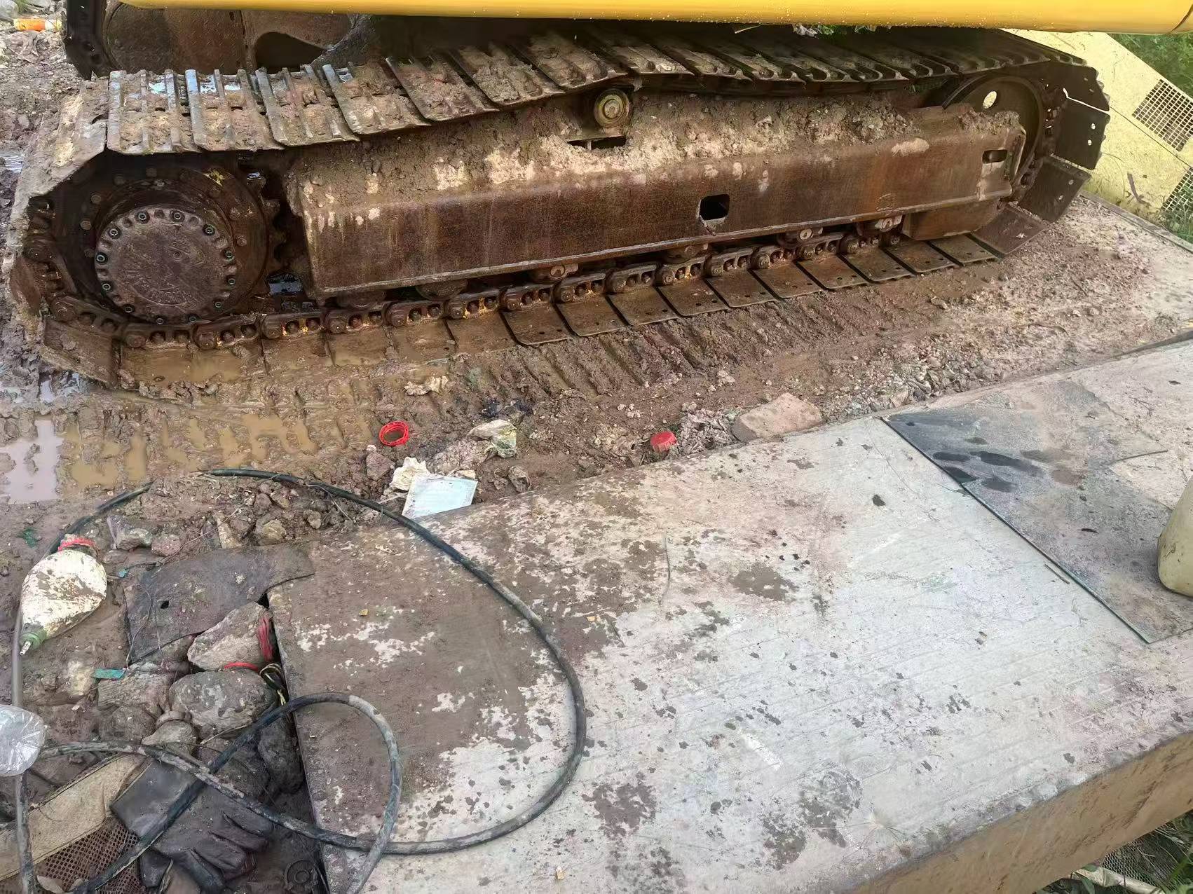 Buy Komatsu PC100-6 Used Excavator / 5