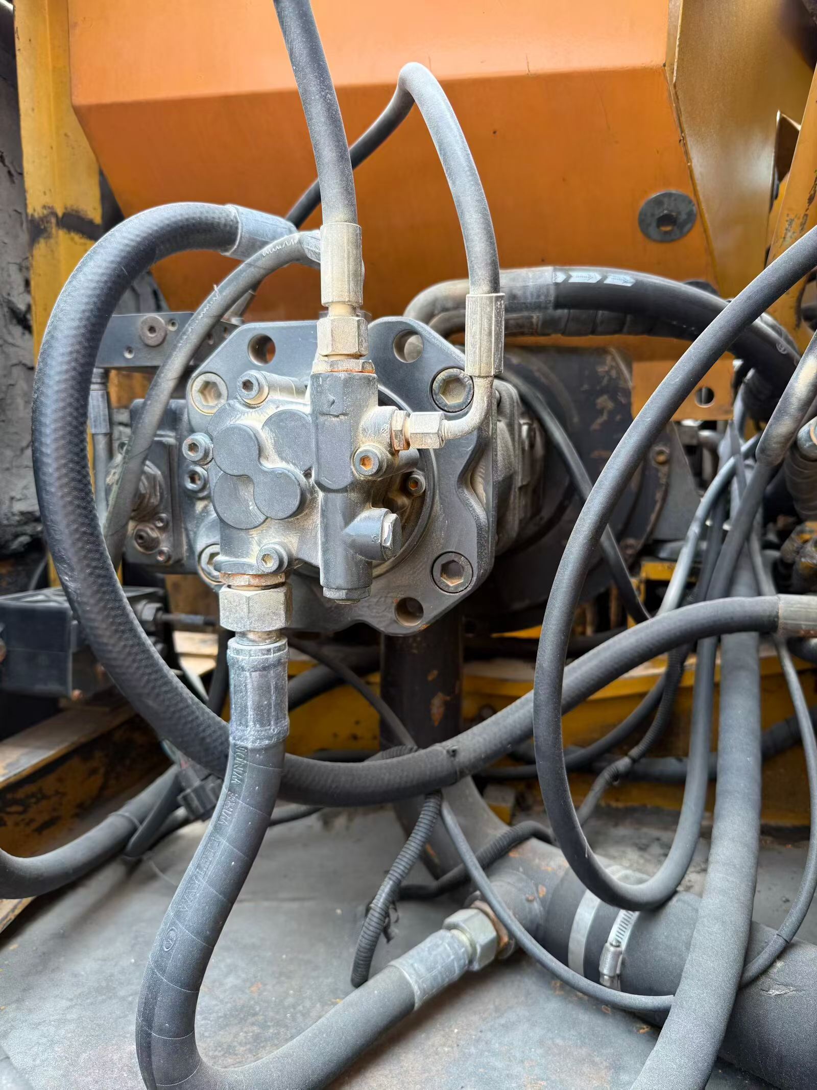 Buy Sany SY135 Used Excavator / 7