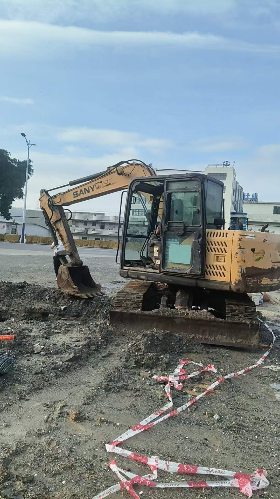 Buy Sany SY75C-8 Used Excavator / 2