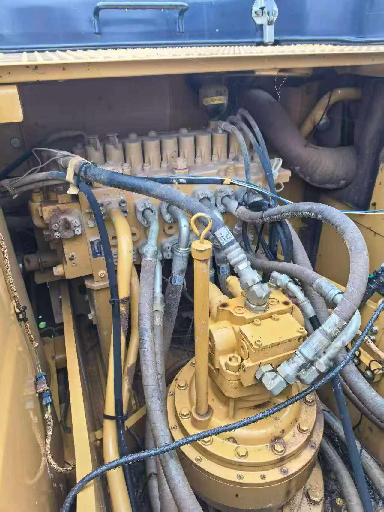 Buy Caterpillar 320A Used Excavator / 3