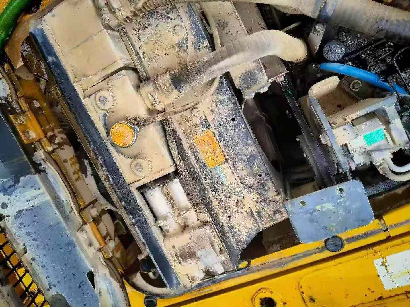 Buy Komatsu PC130 Used Excavator / 5