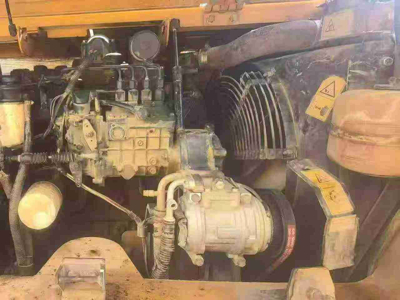 Buy Sany SY95C Used Excavator / 2