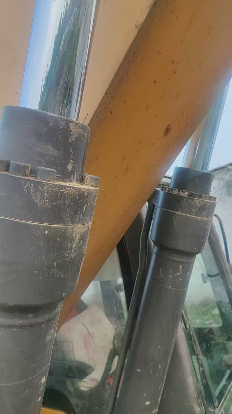 Buy Sany SY205C Used Excavator / 2