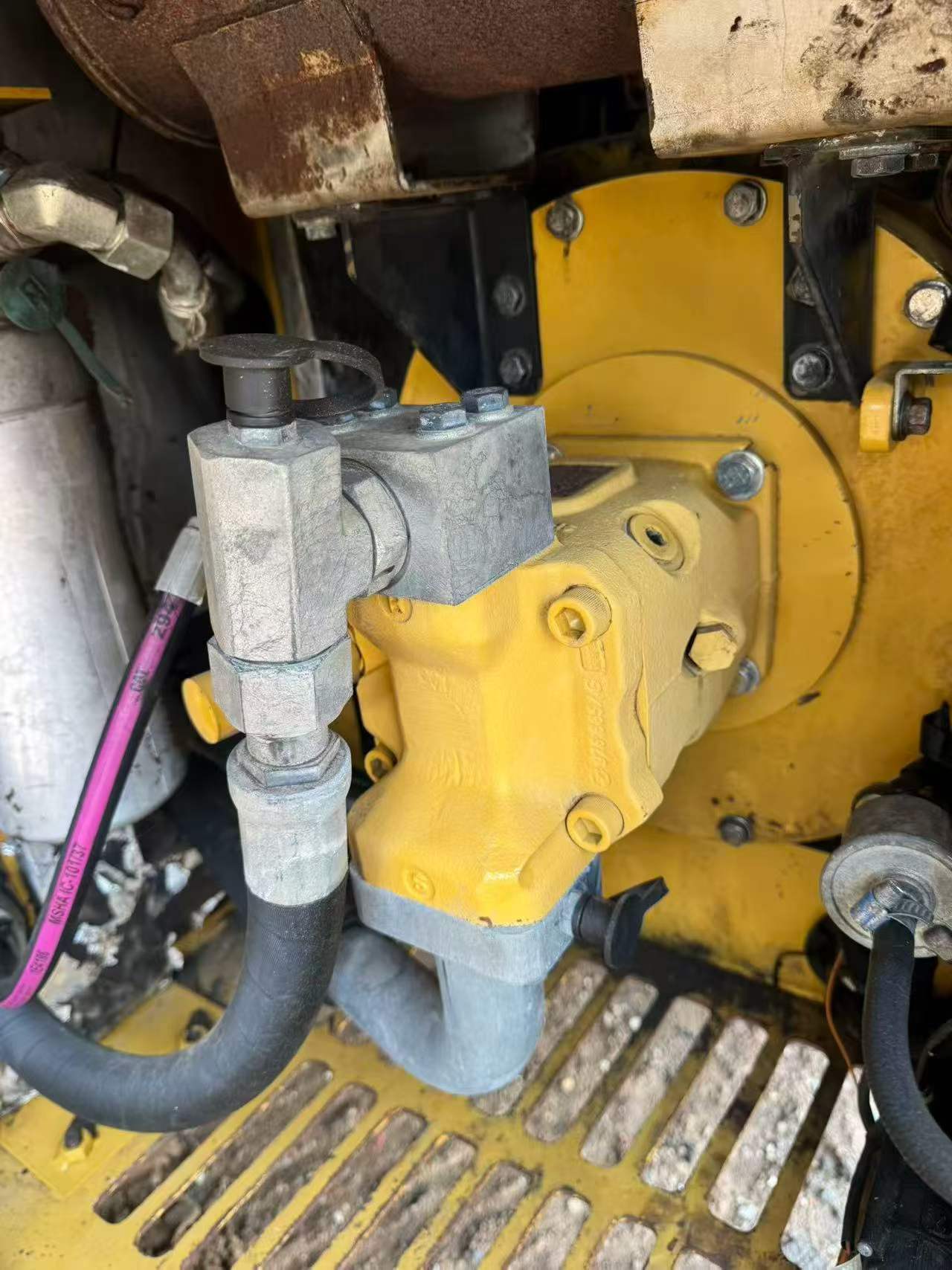 Buy Caterpillar 306D Used Excavator / 5