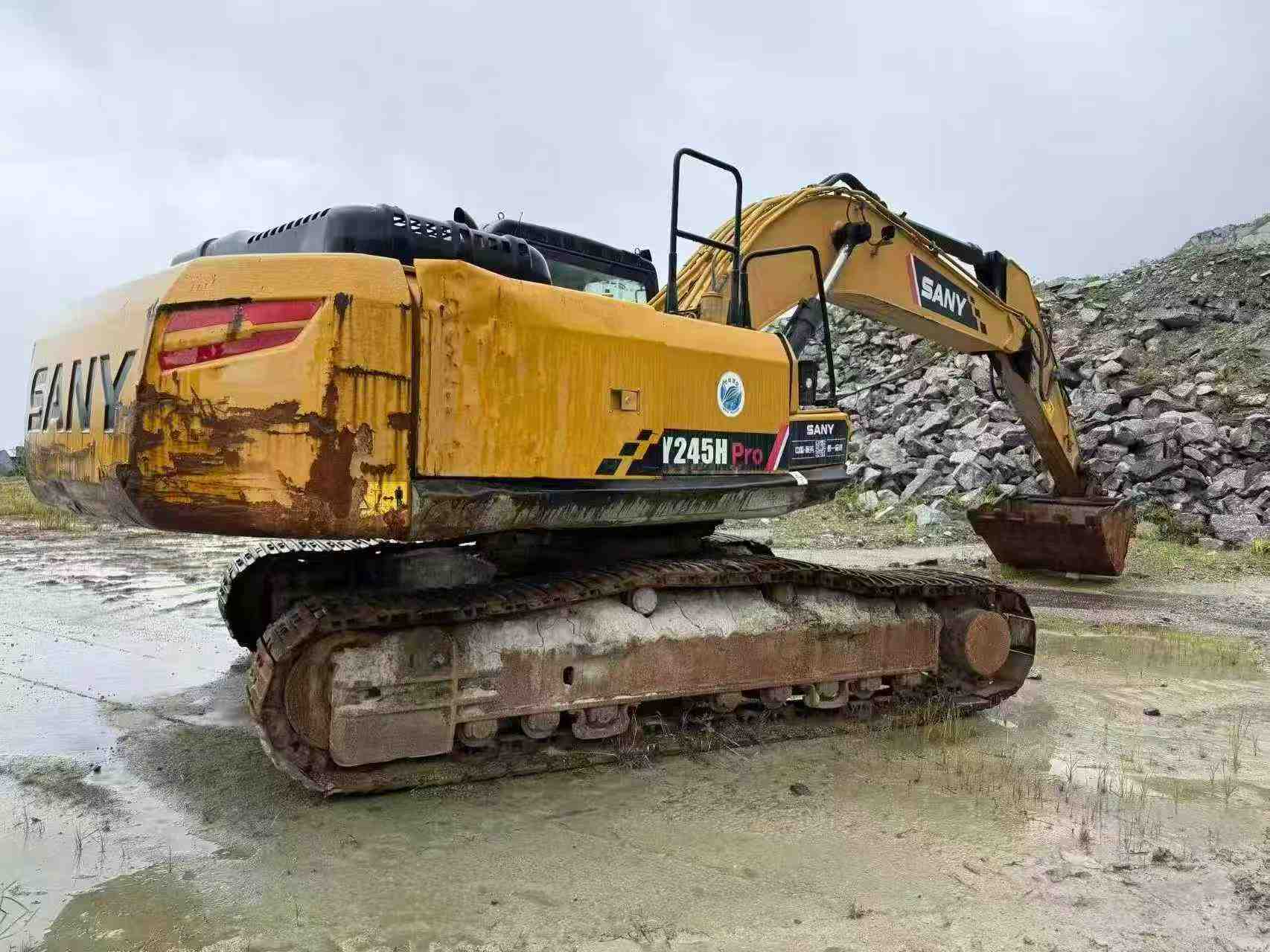 Buy Sany SY245H Used Excavator / 6