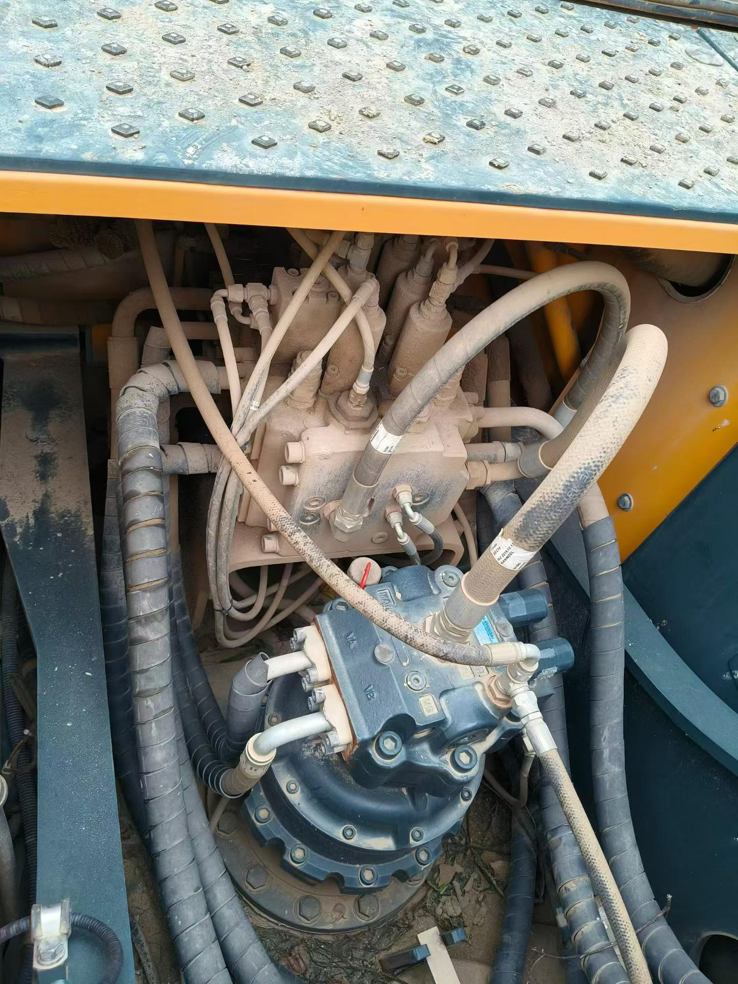 Buy Hyundai R225-7 Used Excavator / 7