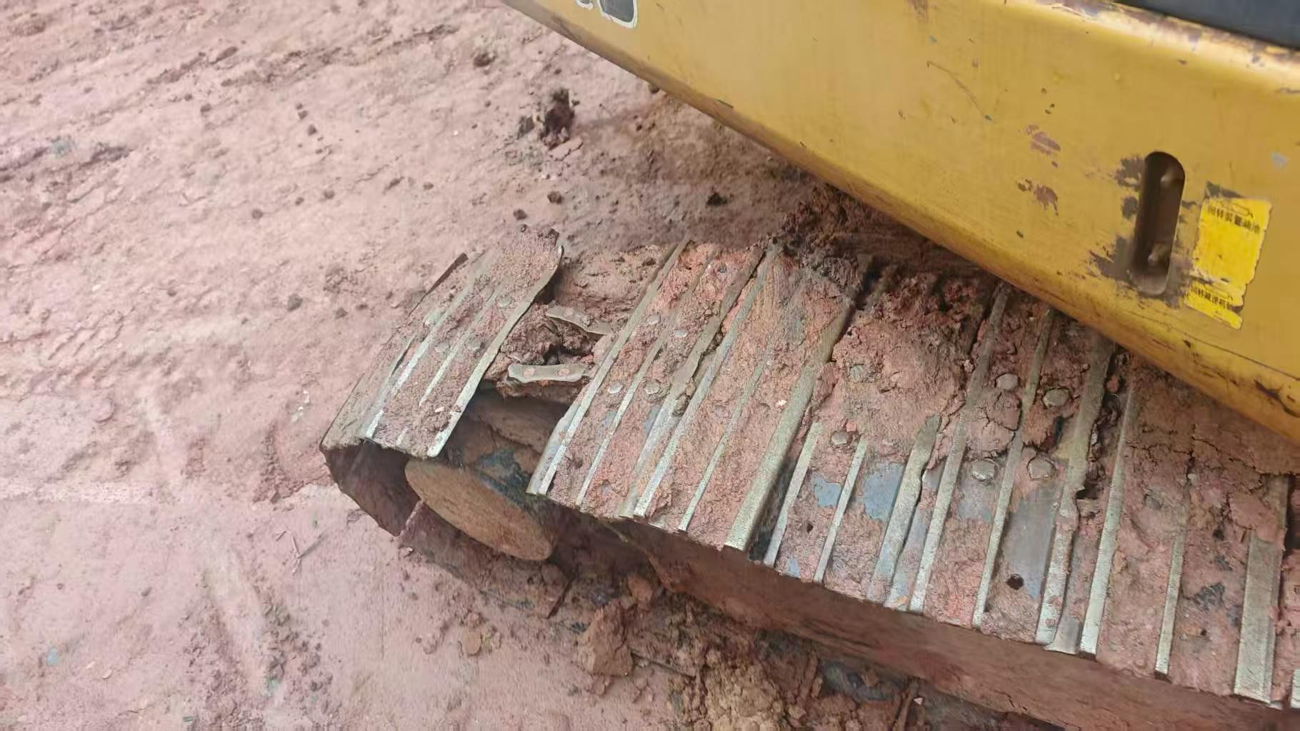Buy XCMG XE60 Used Excavator / 8