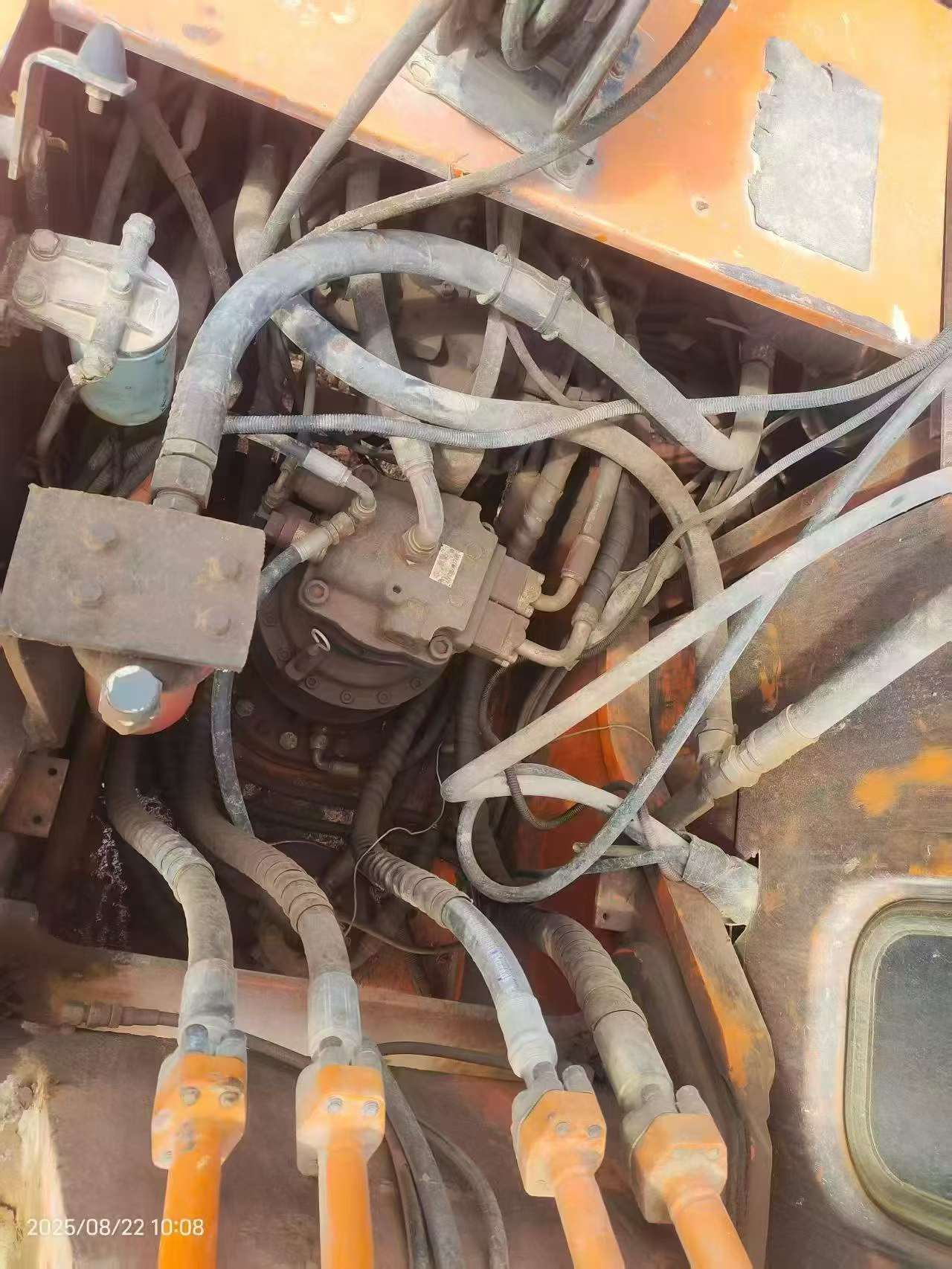 Buy Doosan DH215-7 Used Excavator / 4