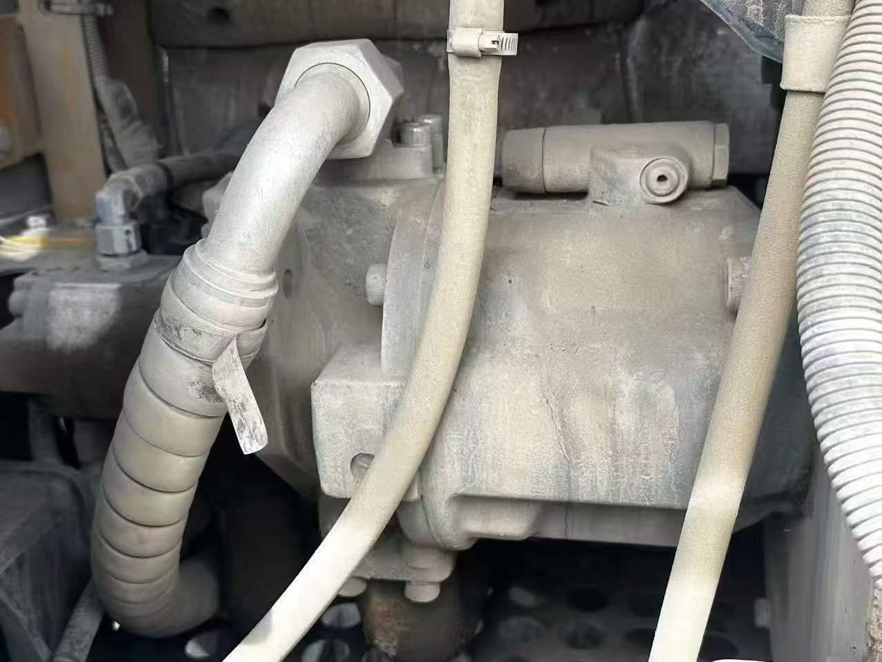 Buy Sany SY65C Used Excavator / 5