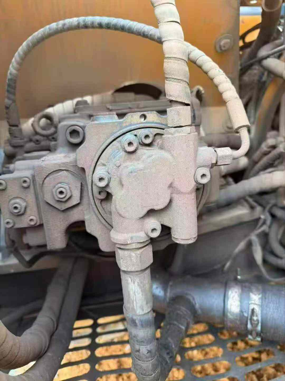 Buy Sany SY135-8S Used Excavator / 4